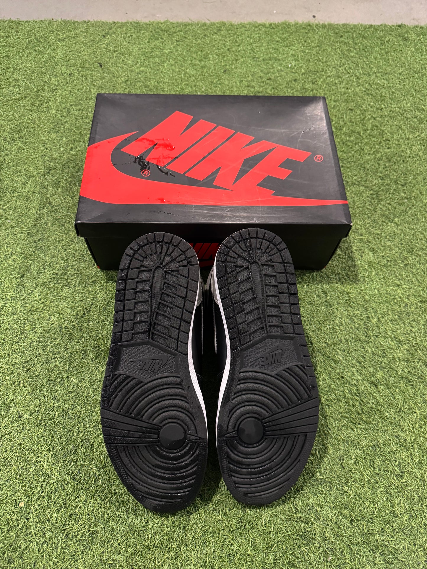Jordan 1 Shadow (11.5)