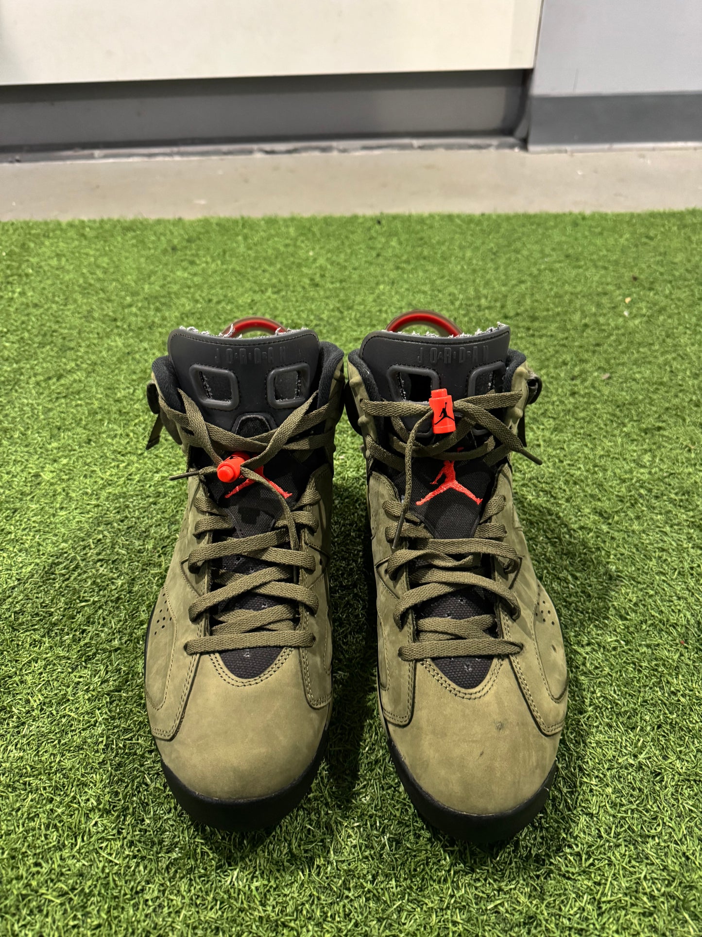 Jordan 6 Travis Scott Olive (11)