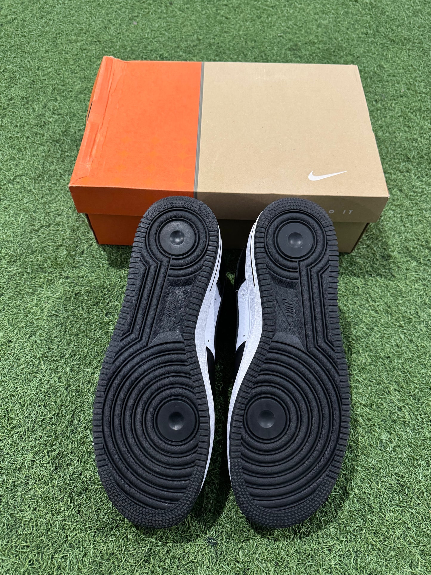 Air Force 1 Terror Squad Blackout (11)