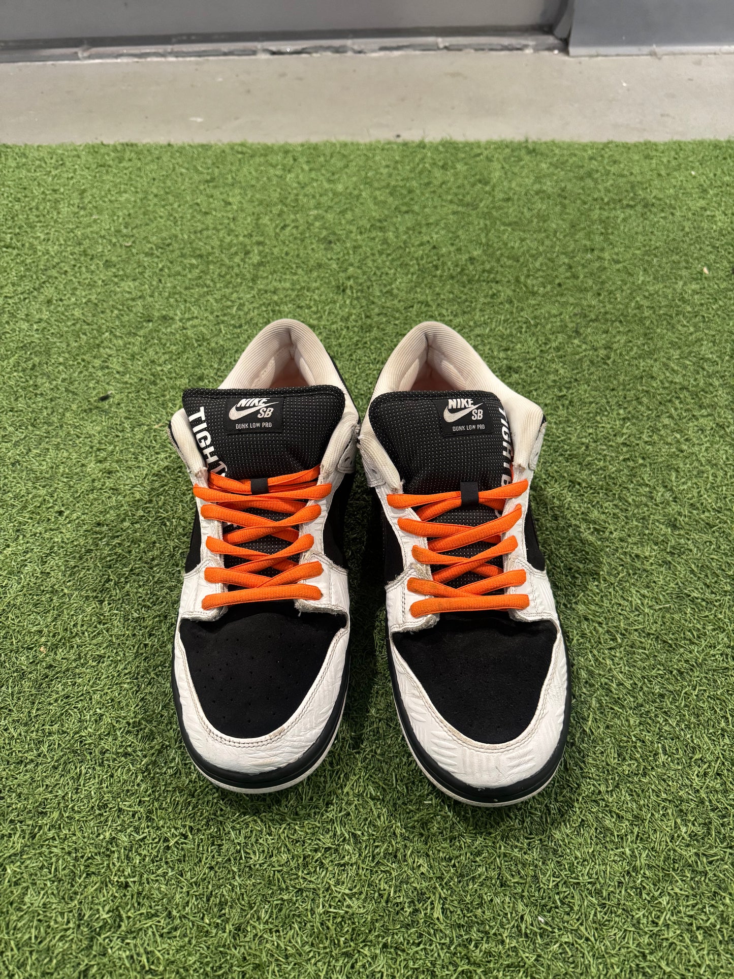 Dunk Low SB Tightbooth (13)