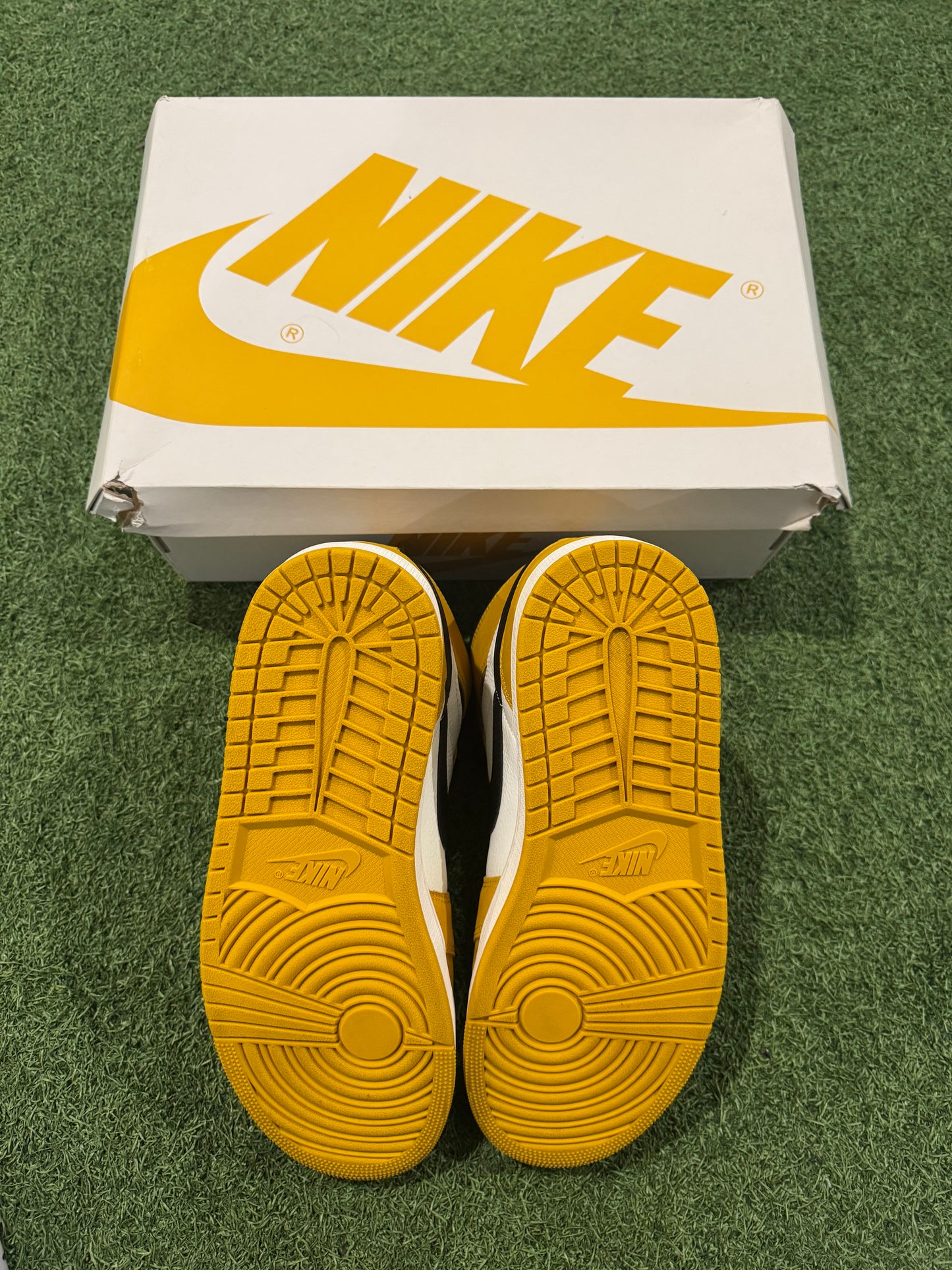 Jordan 1 Yellow Ochre (12)