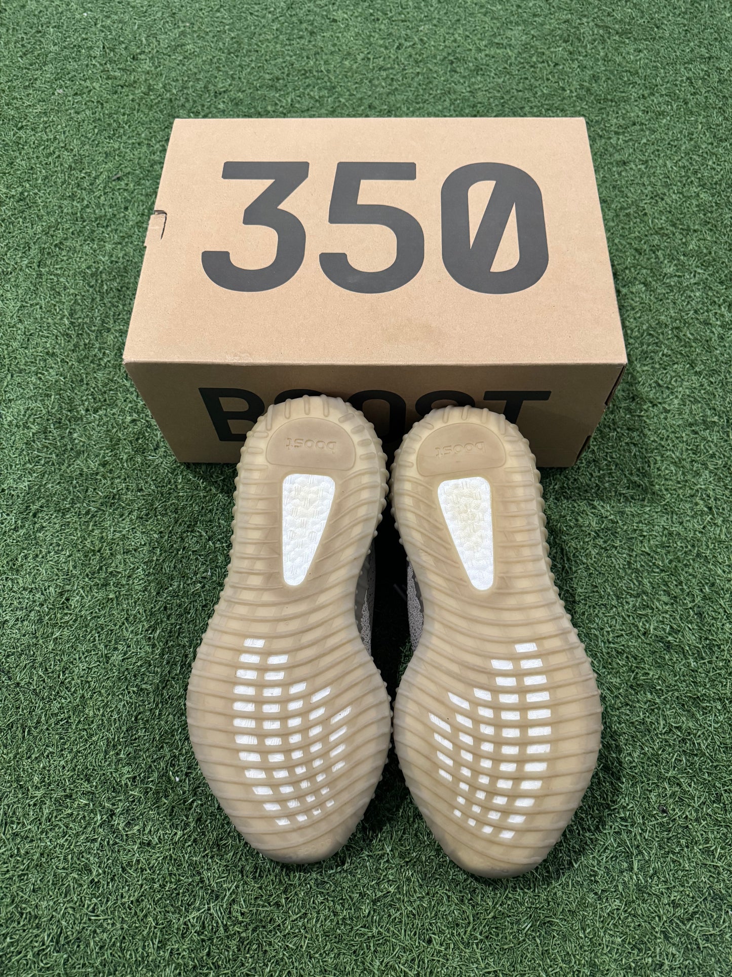 Yeezy 350 Slate (8.5)