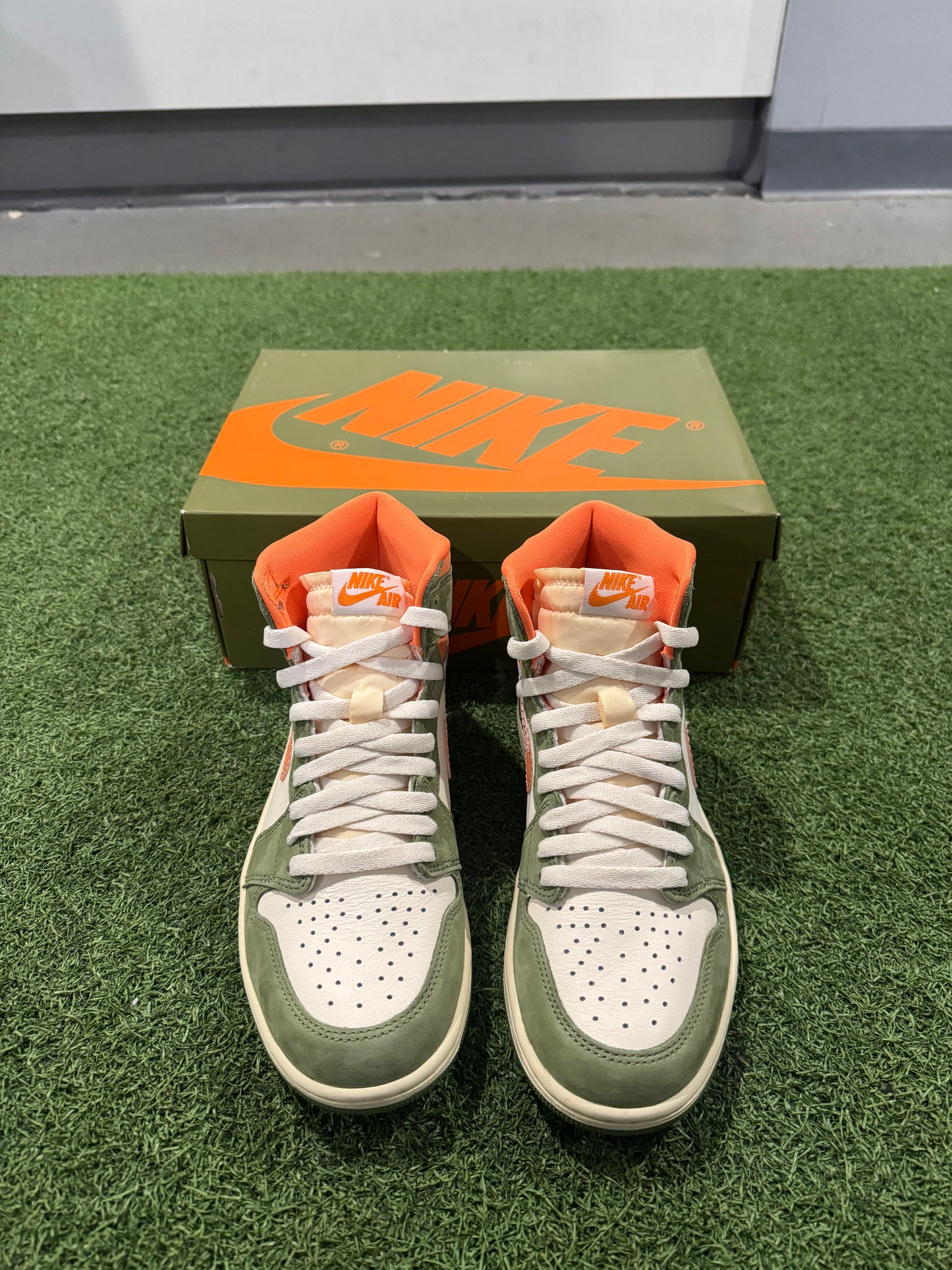 Jordan 1 Craft Celadon (7.5)