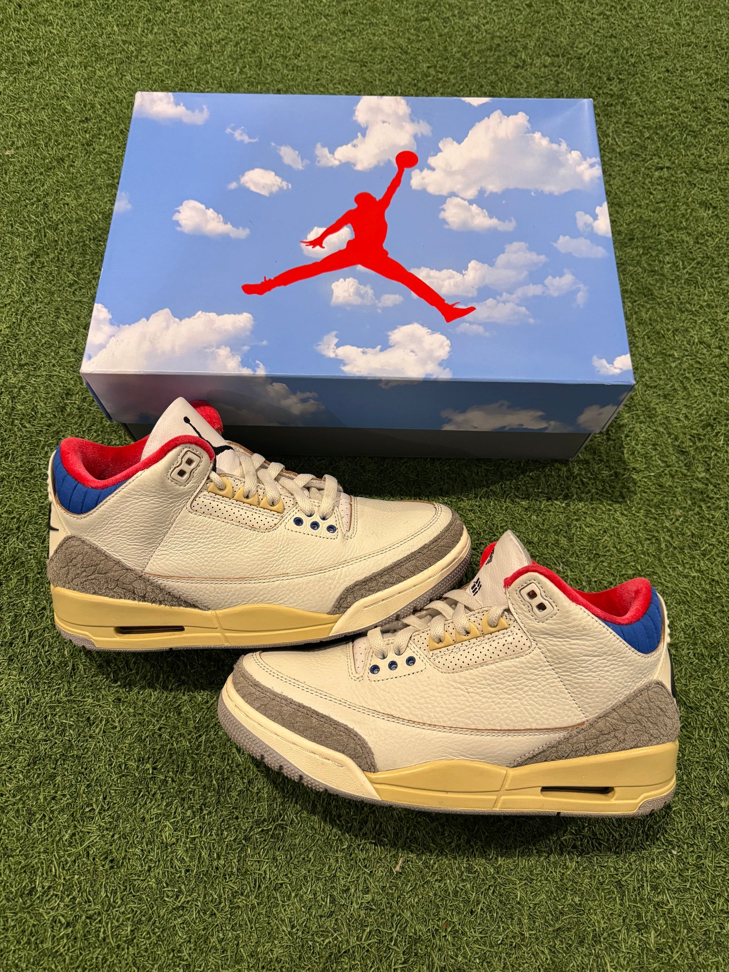 Jordan 3 Seoul 2.0 (7.5)