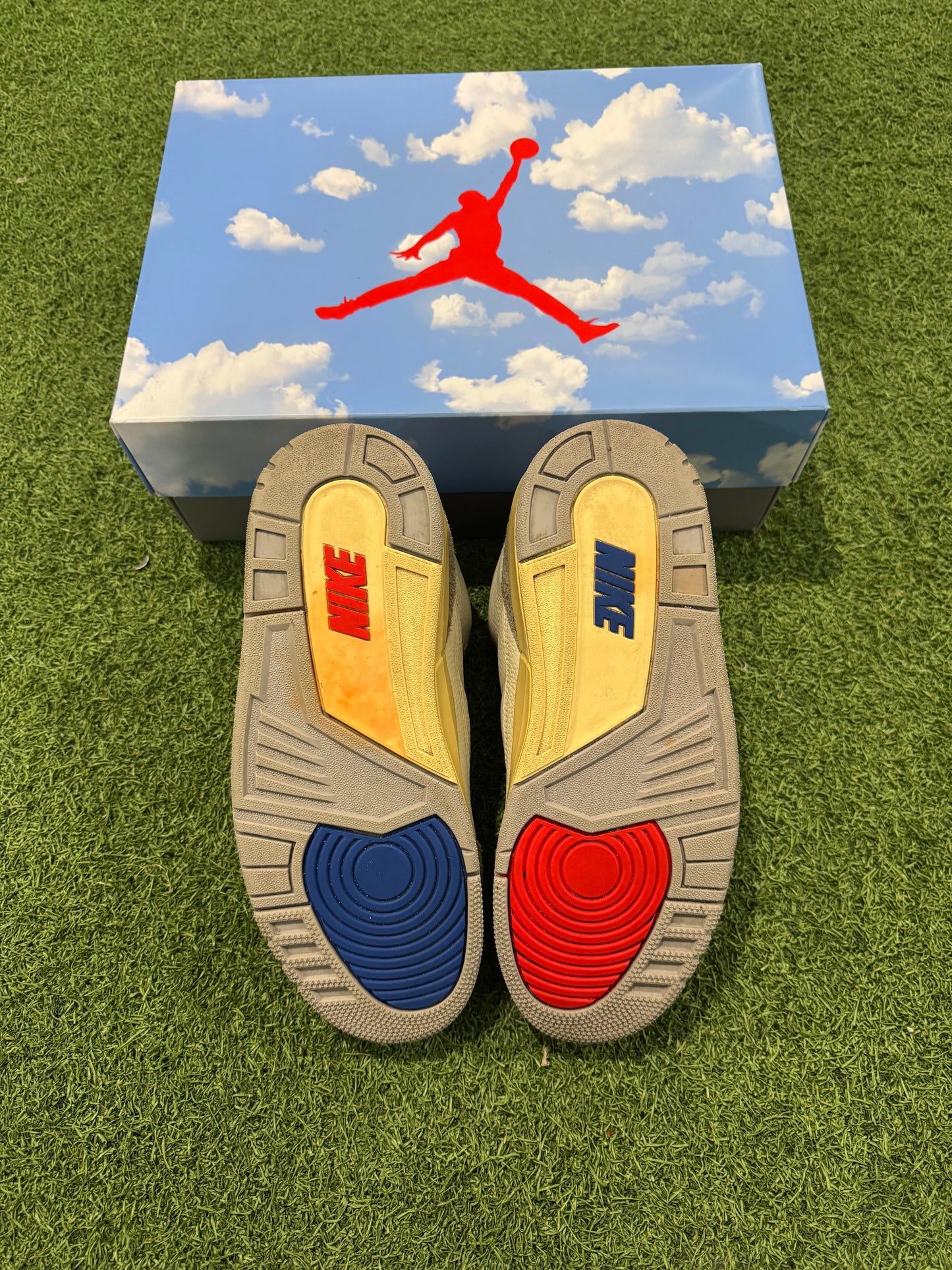 Jordan 3 Seoul 2.0 (7.5)