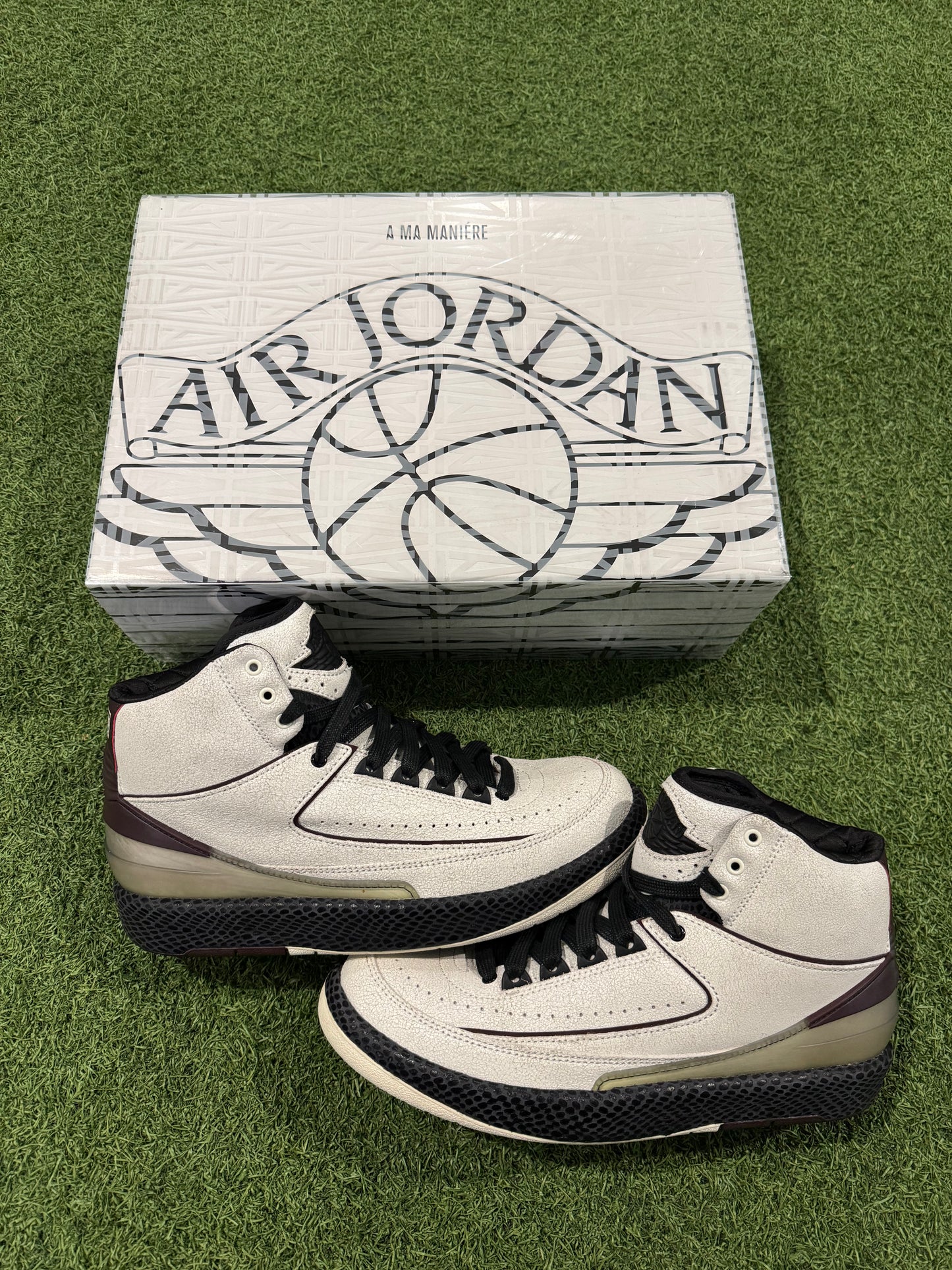 Jordan 2 A Ma Maniere (7.5)