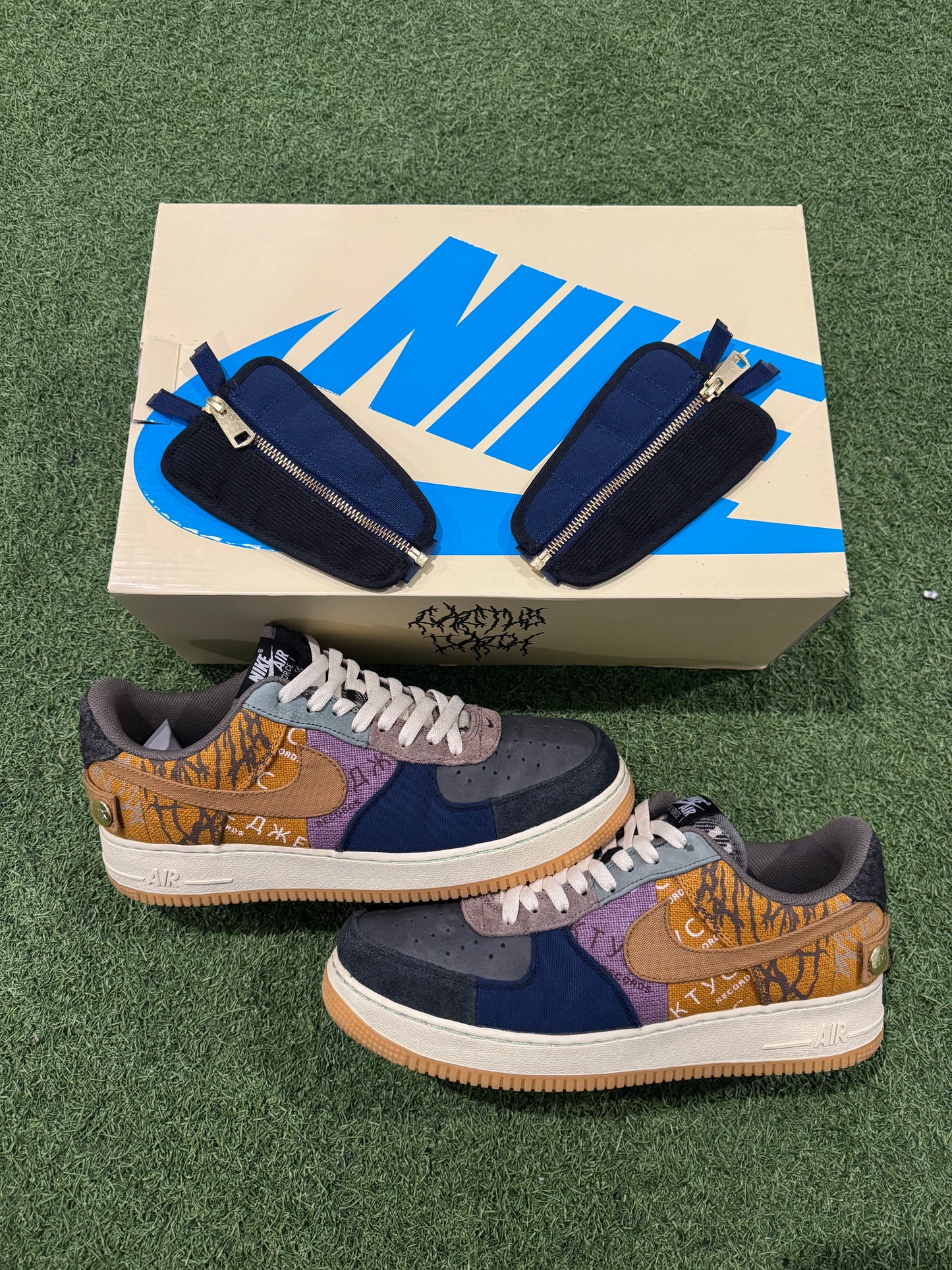 Air Force 1 Travis Scott Cactus Jack (11)