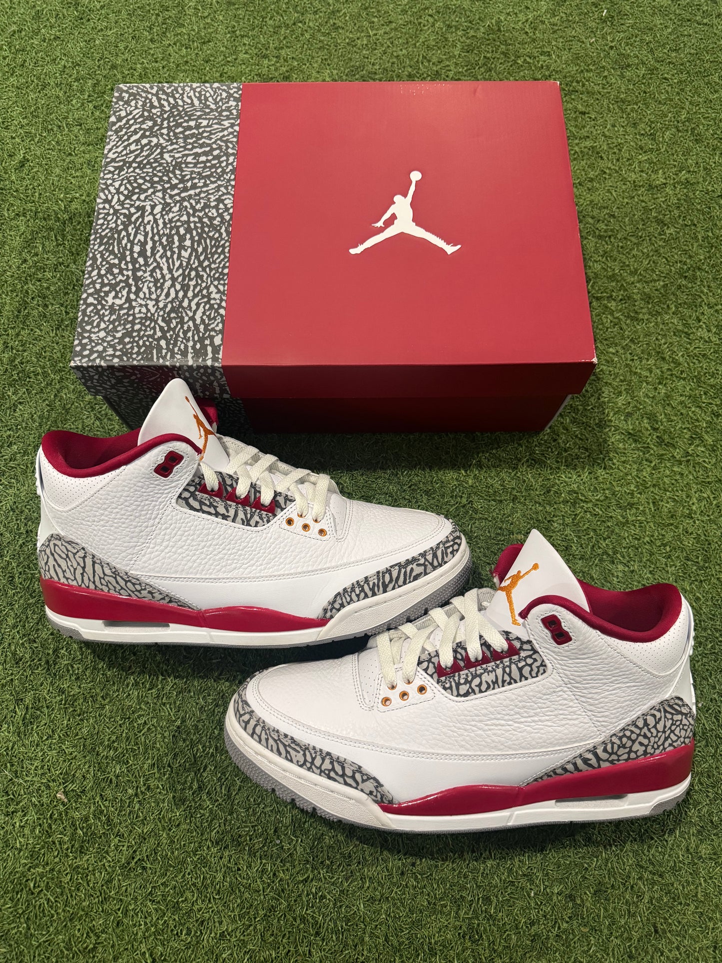 Jordan 3 Cardinal Red (11)