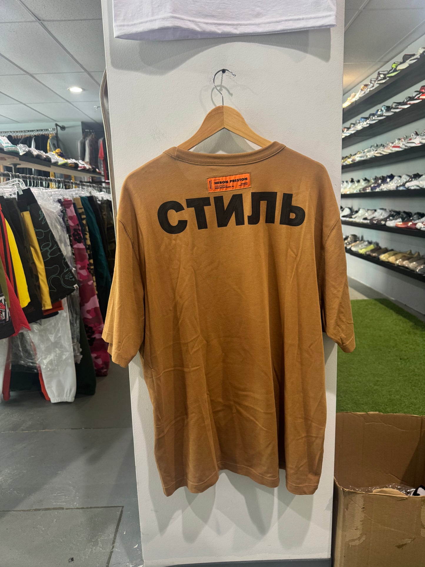 Heron Preston Flaming Skulls Tee (XL)