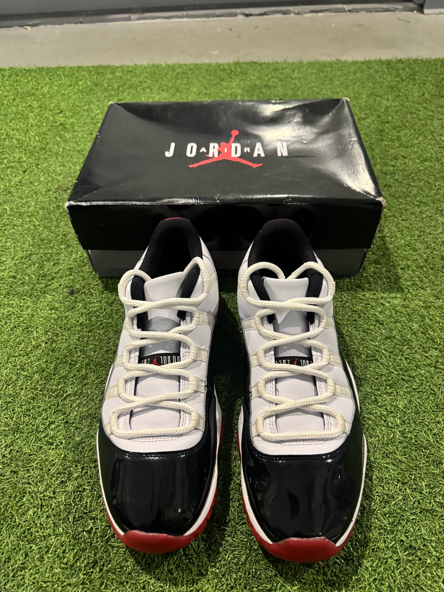 Jordan 11 Low Concord Bred (11.5)