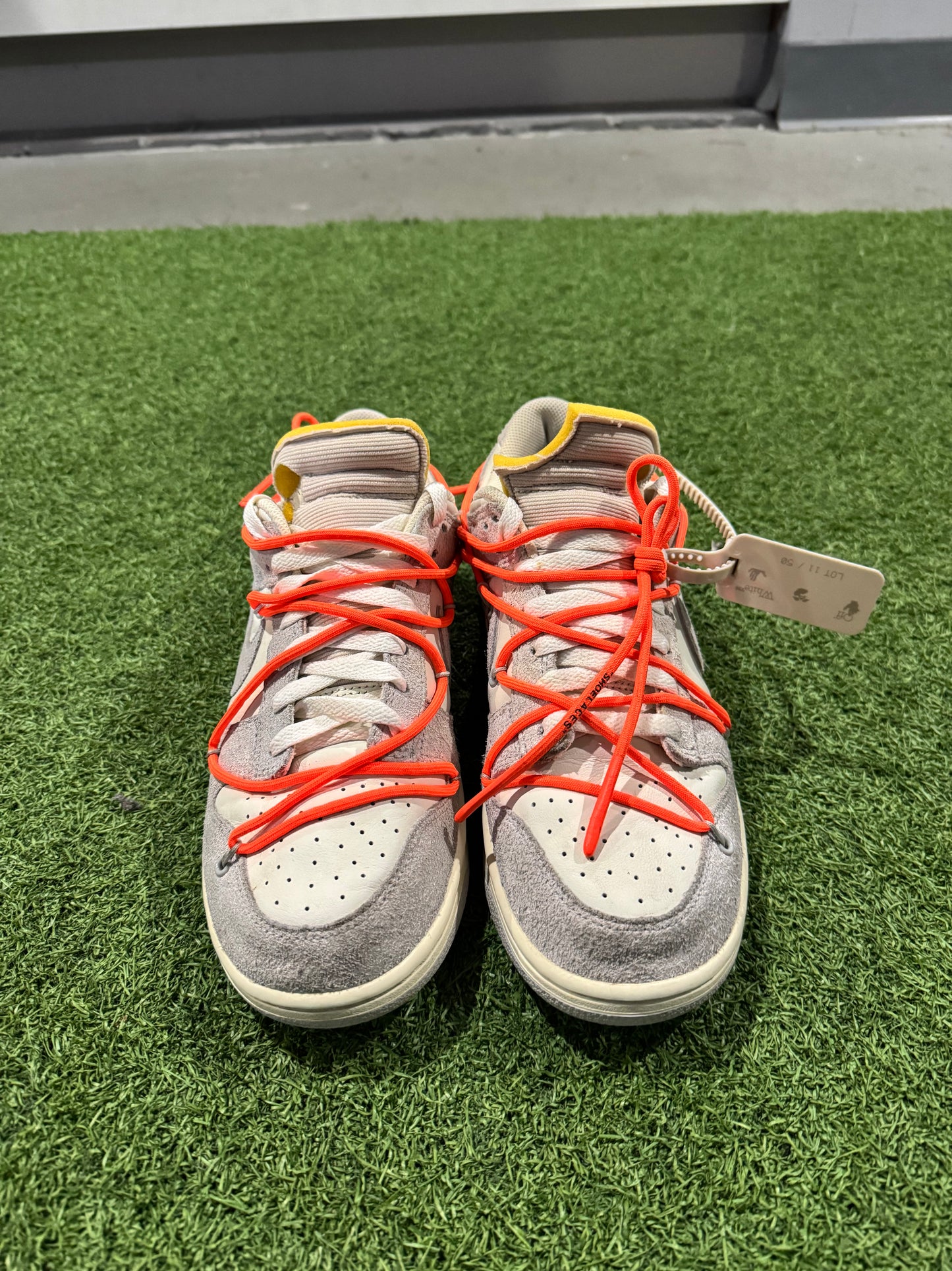 Dunk Low Off-White Lot 11 (9)