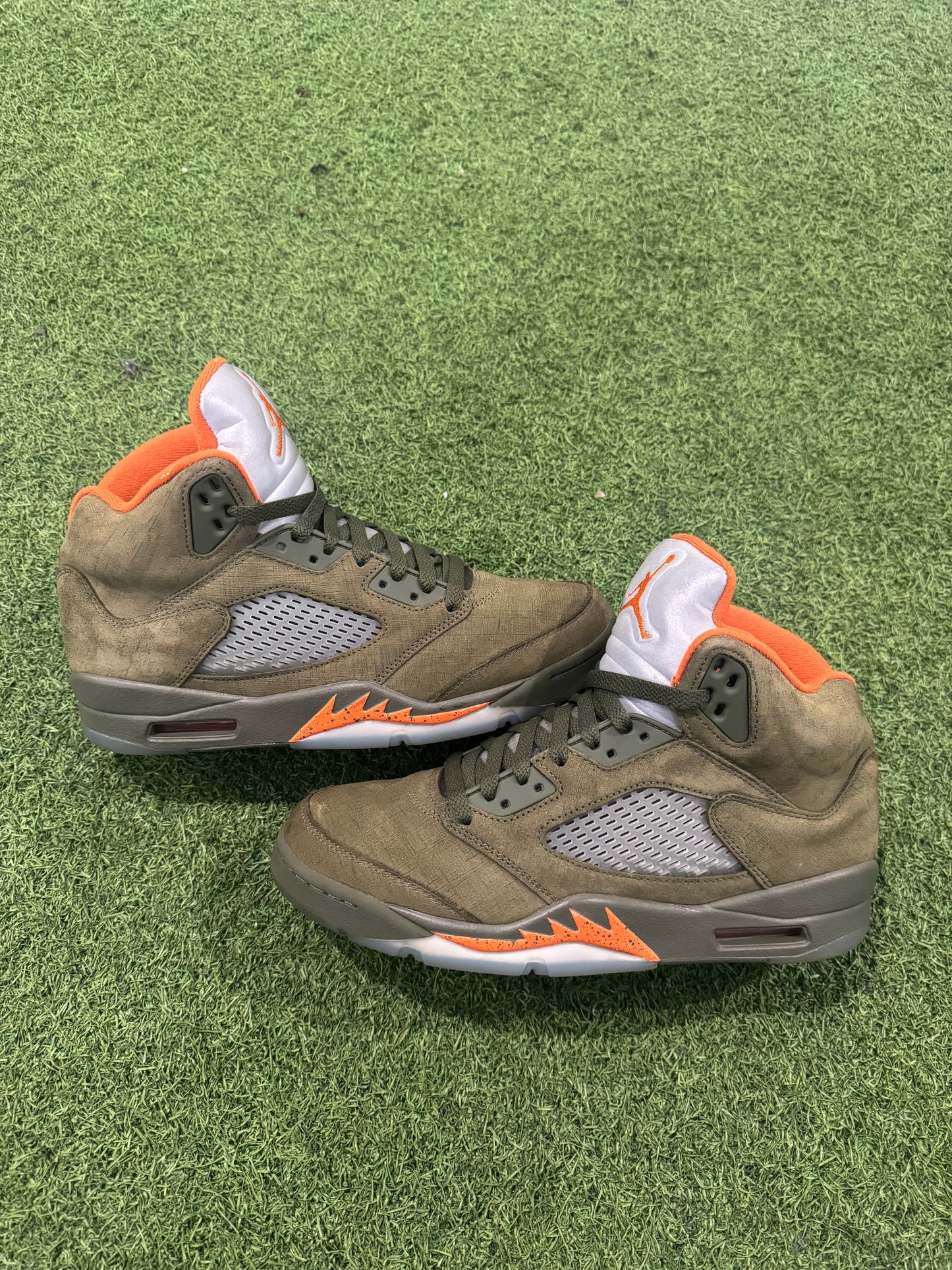 Jordan 5 Olive (9)