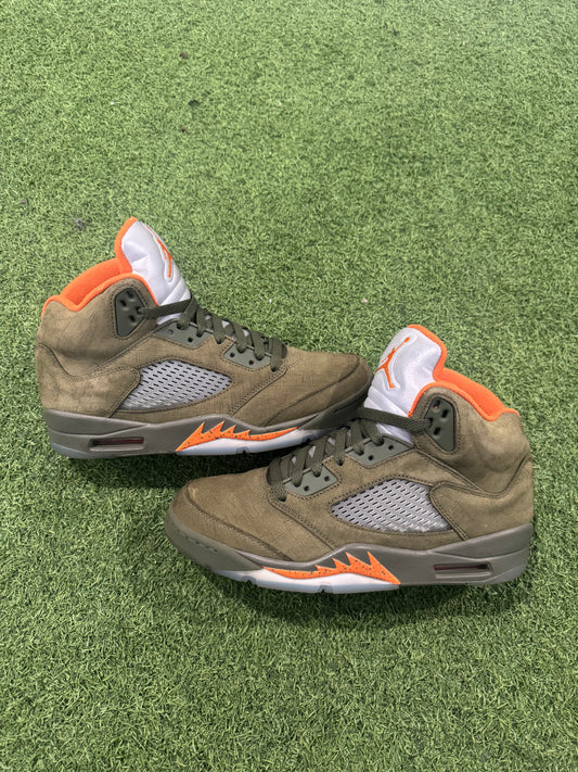 Jordan 5 Olive (9)