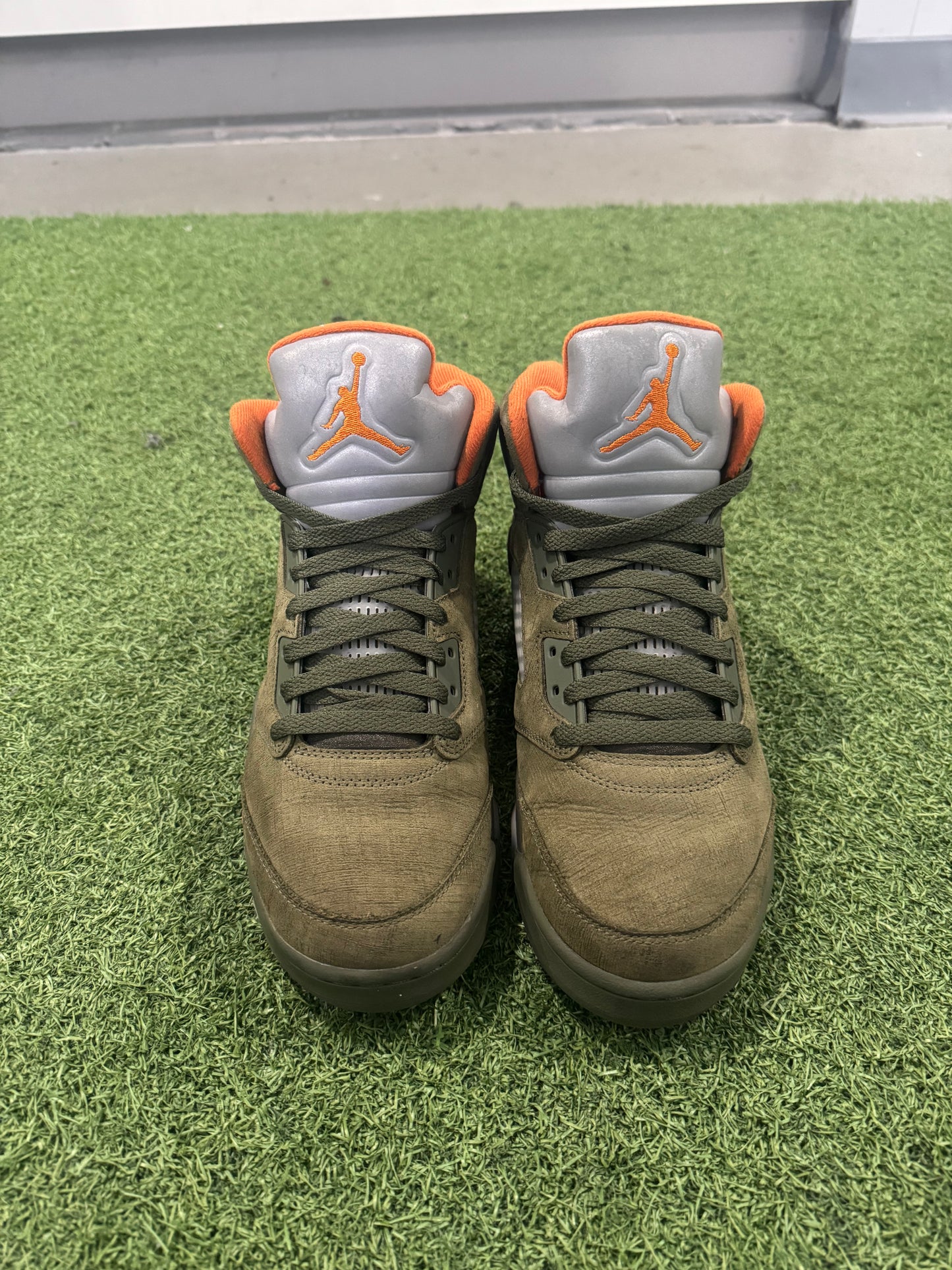 Jordan 5 Olive (9)