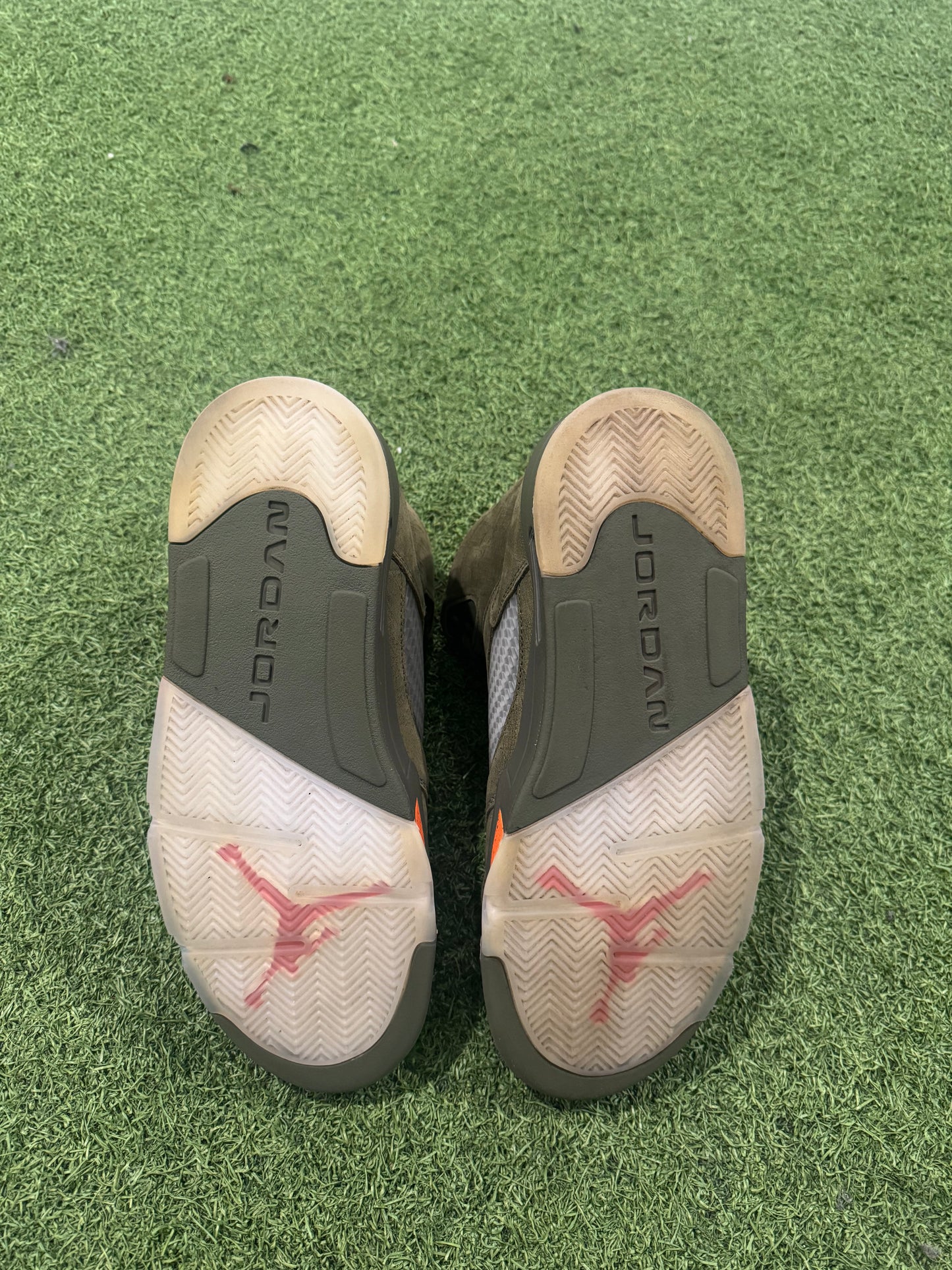 Jordan 5 Olive (9)