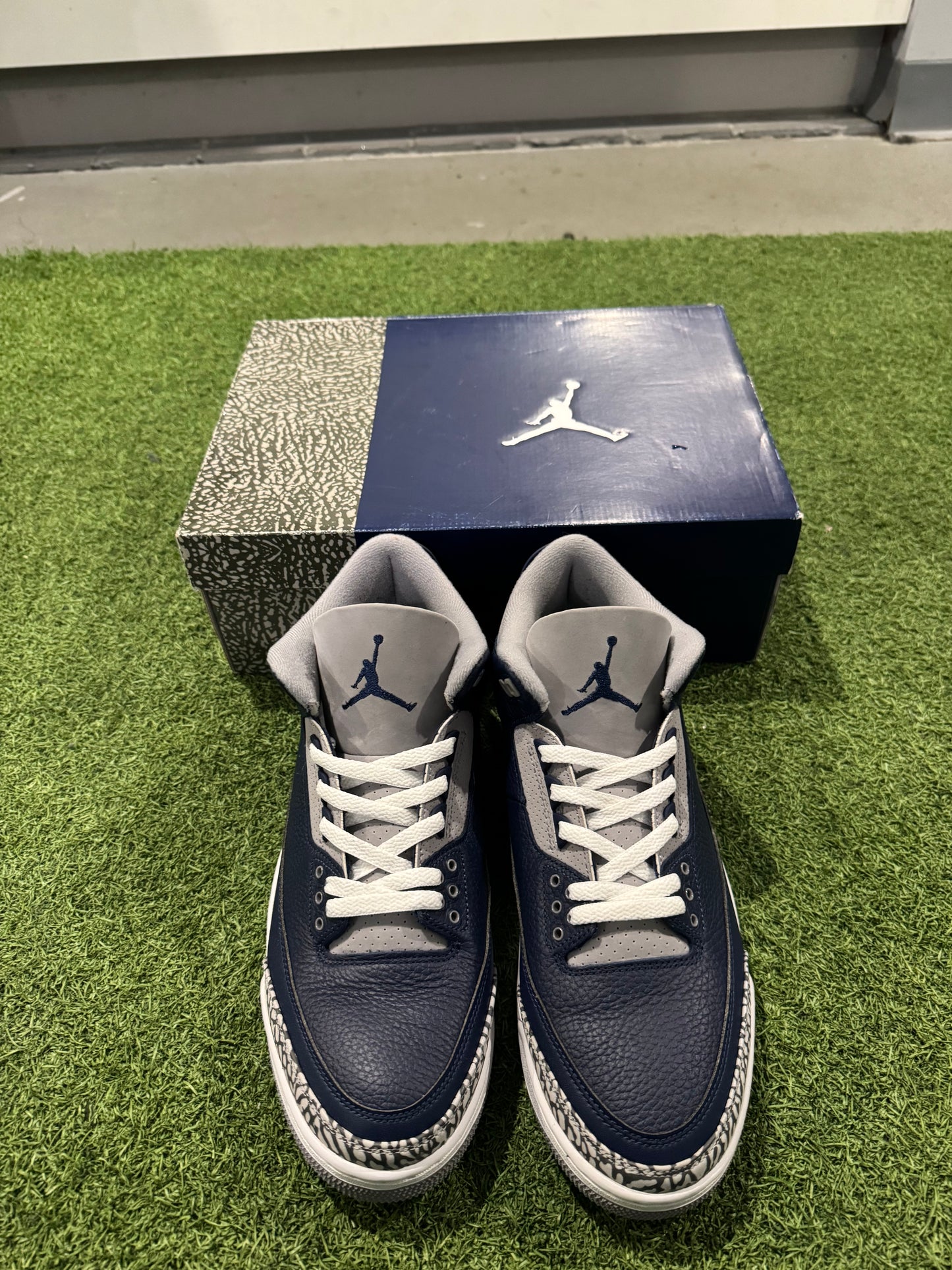 Jordan 3 Georgetown (12)