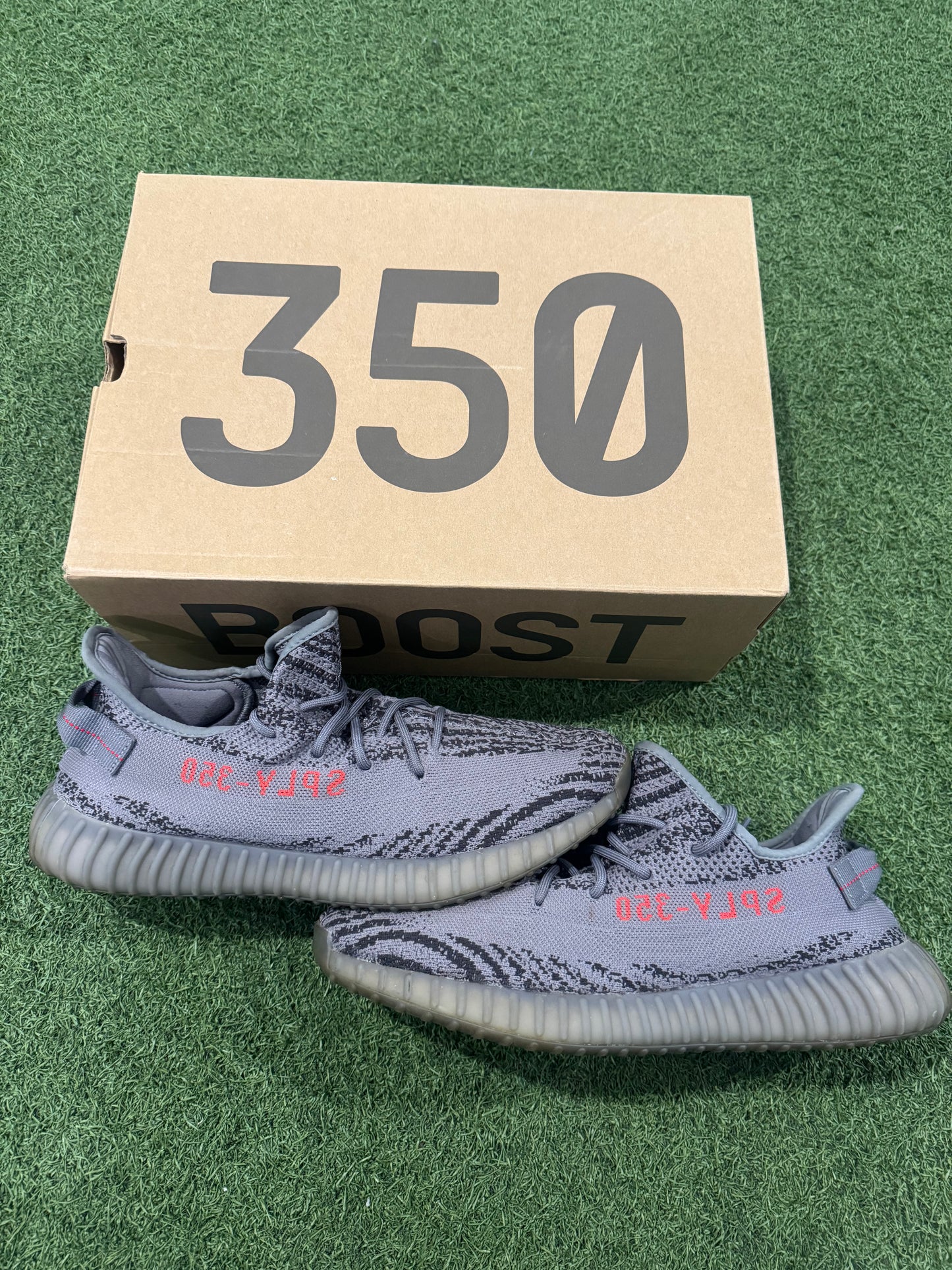 Yeezy 350 Beluga 2.0 (12.5)