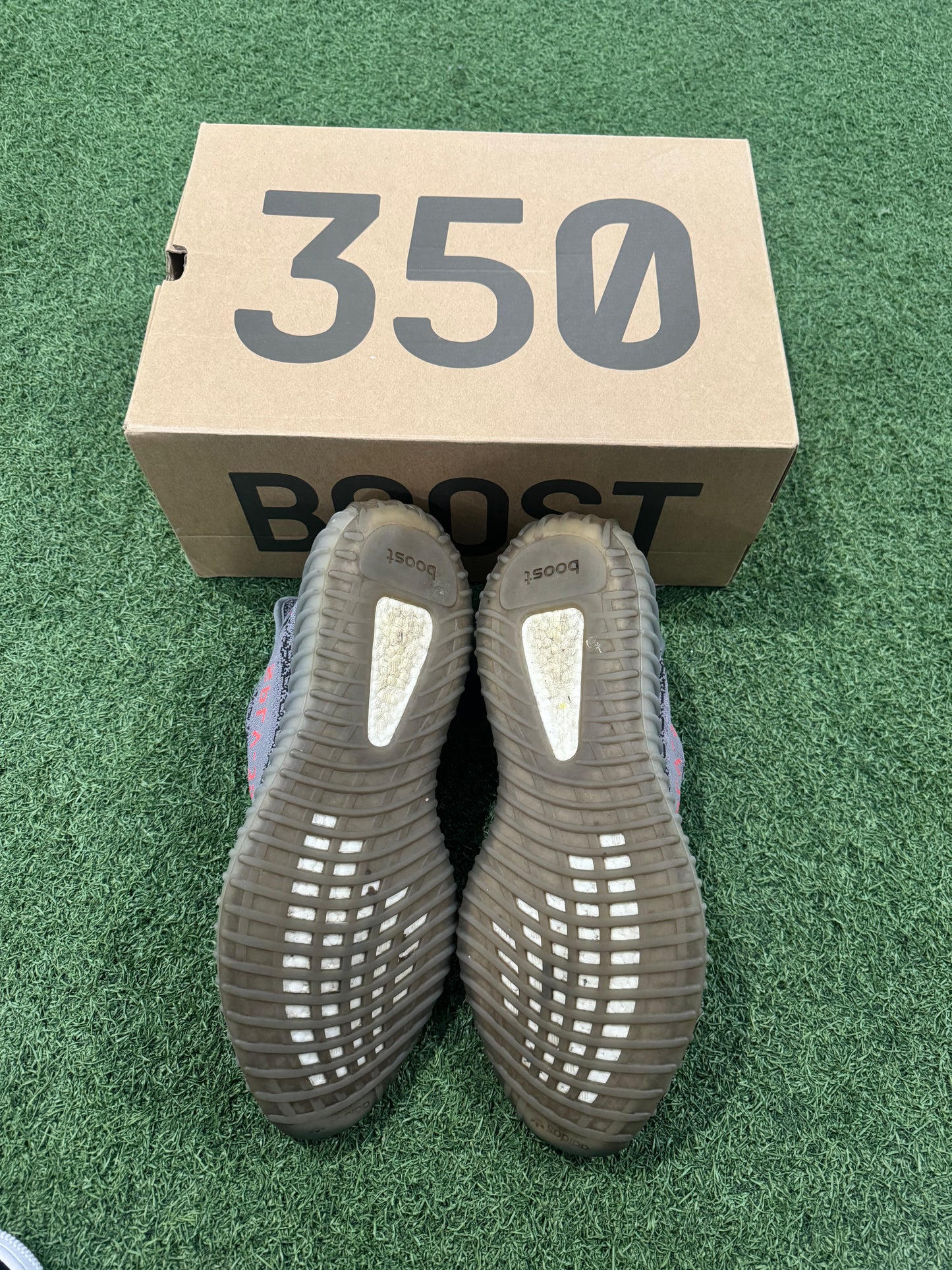 Yeezy 350 Beluga 2.0 (12.5)