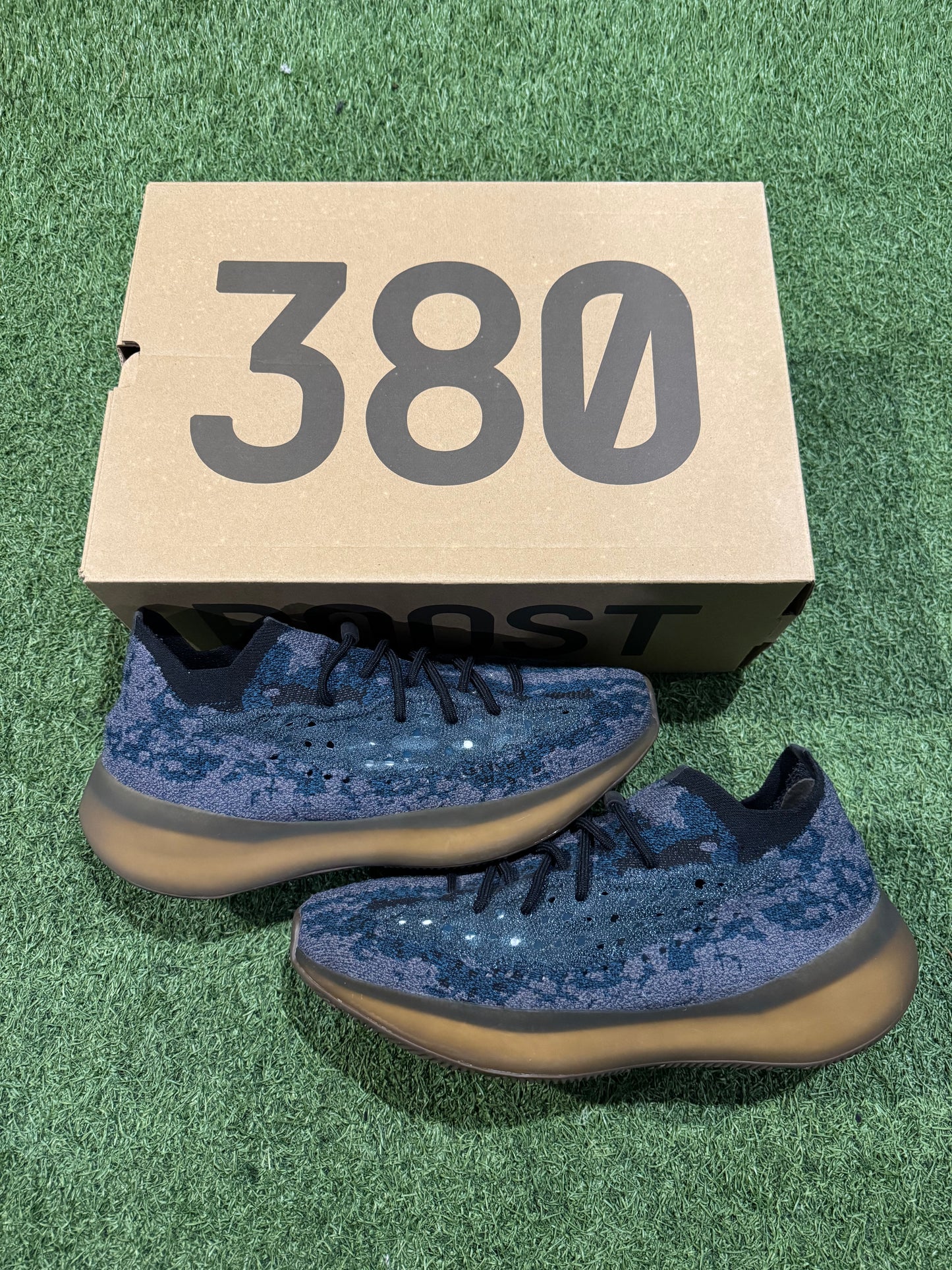 Yeezy 380 Covellite (12.5)