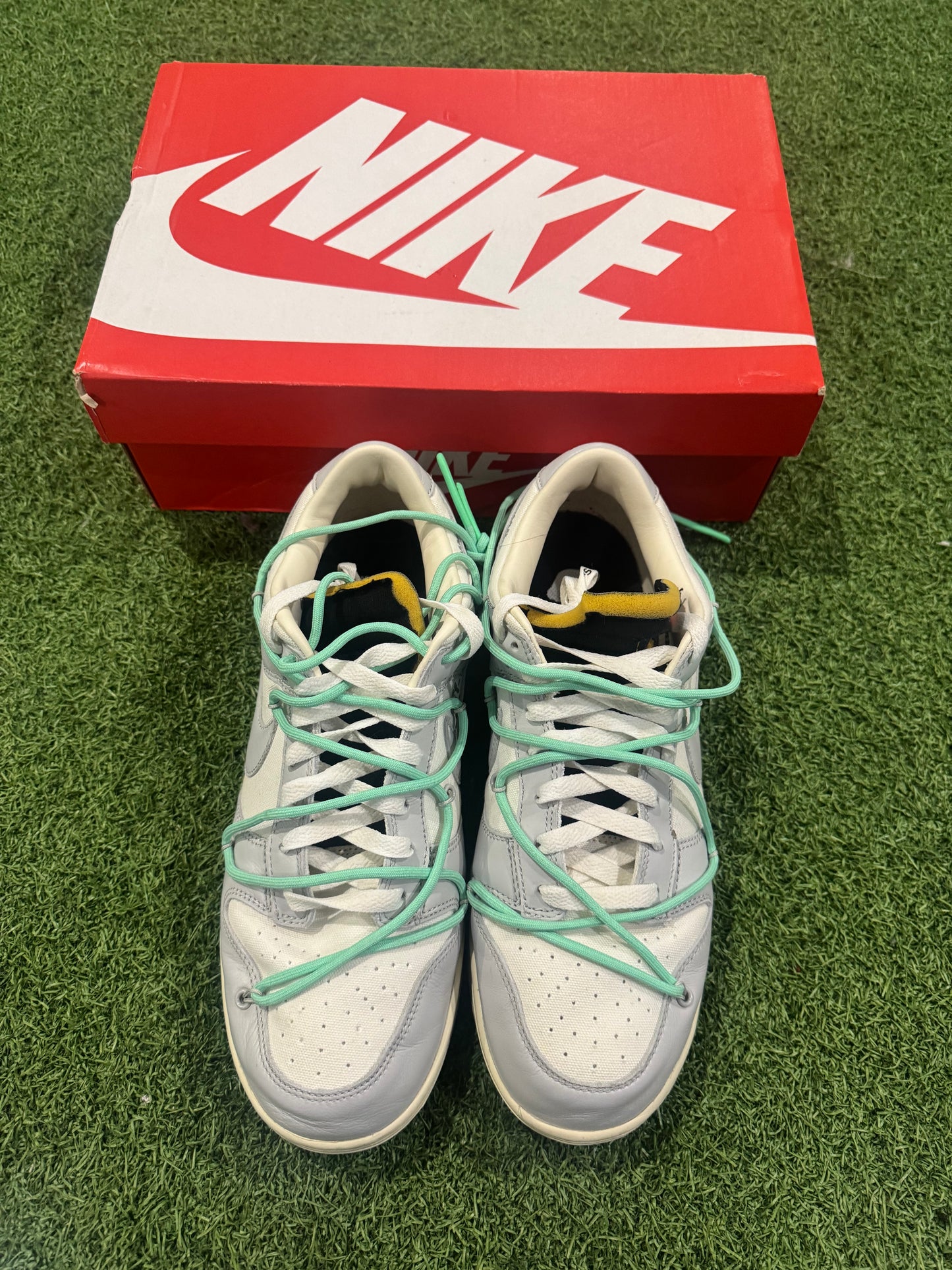 Dunk Low Off-White Lot 4 (10.5)
