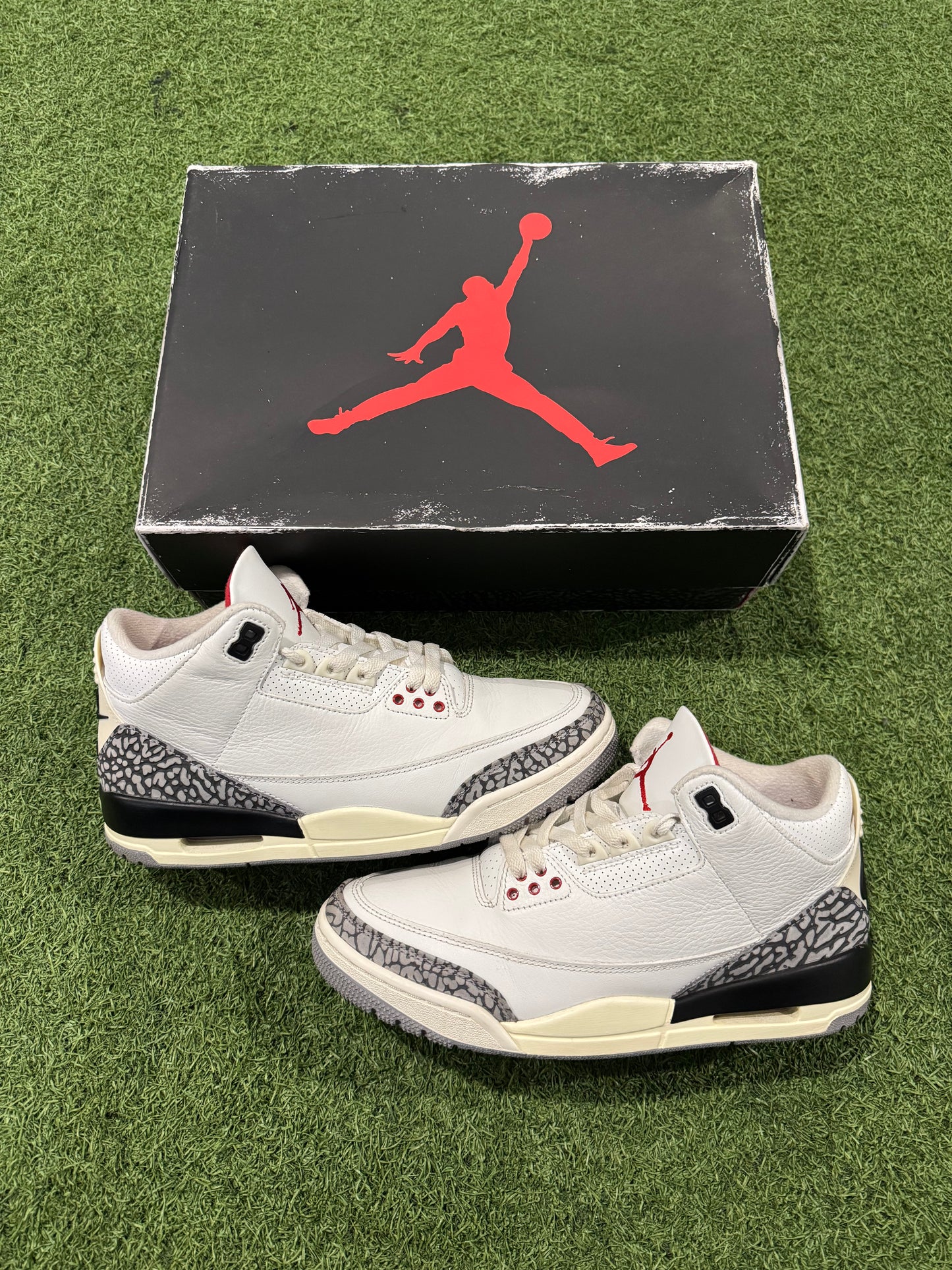 Jordan 3 White Cement (8)