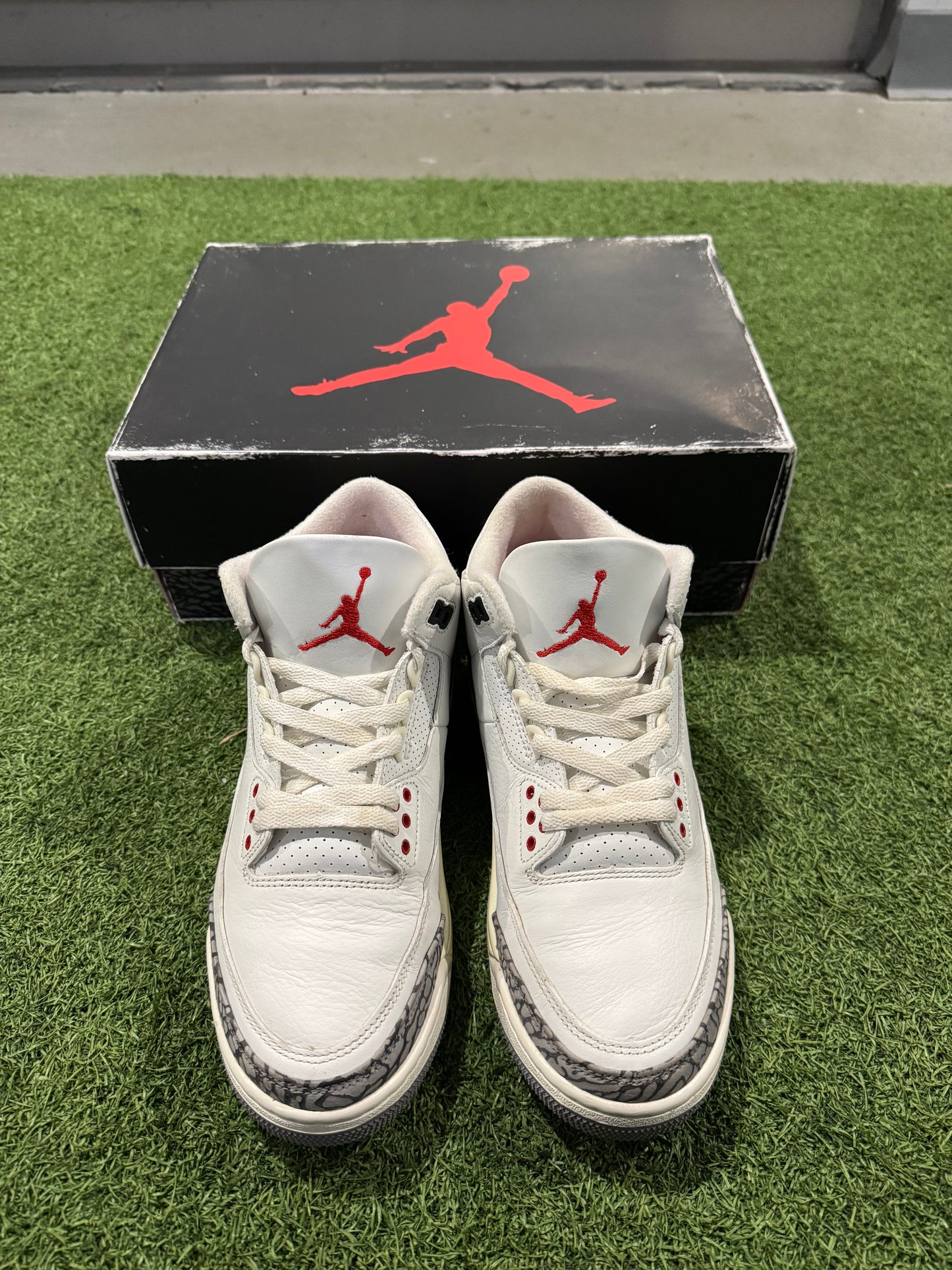 Jordan 3 White Cement (8)