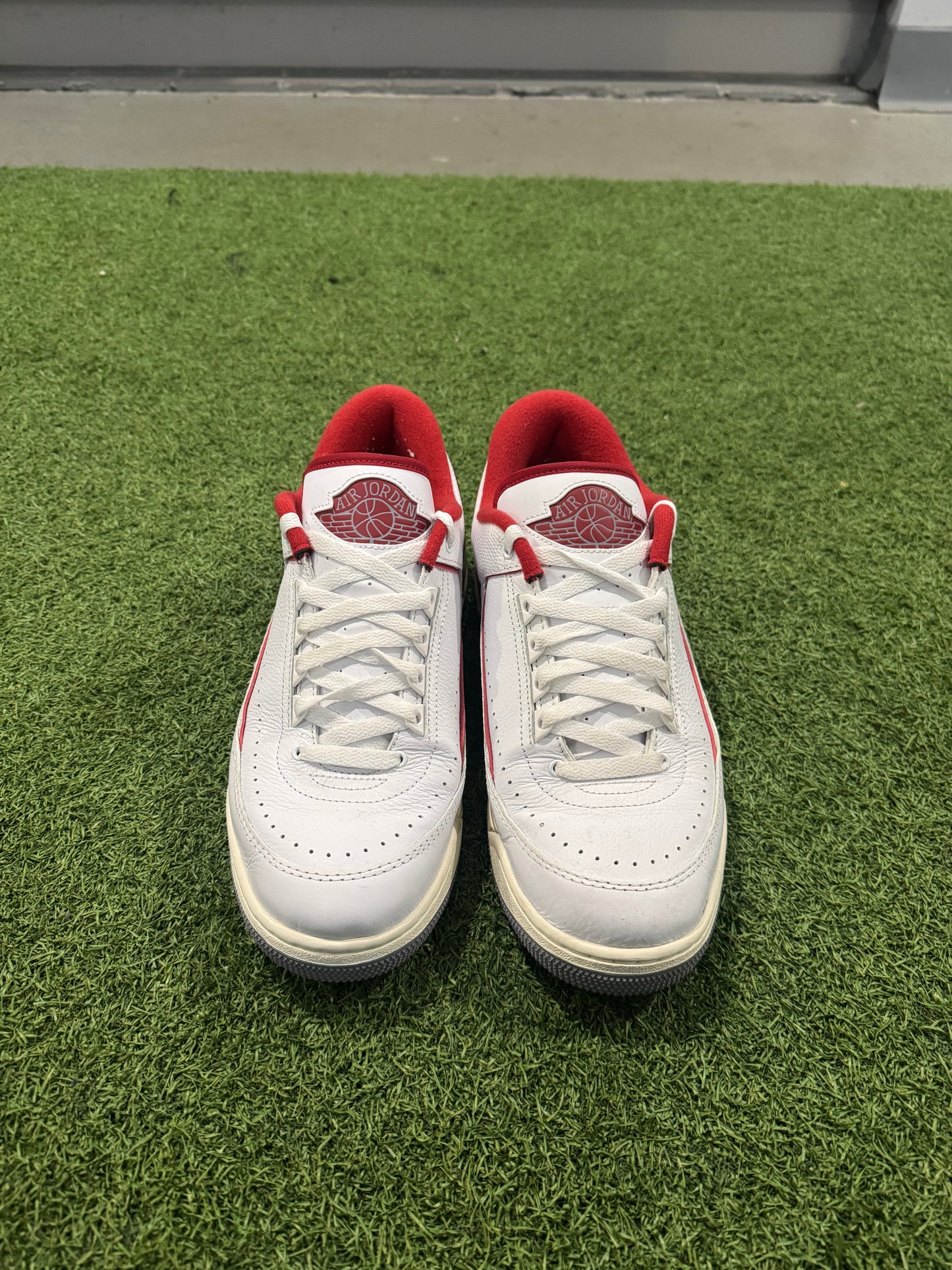 Jordan 2/3 White Varsity Red (10.5)