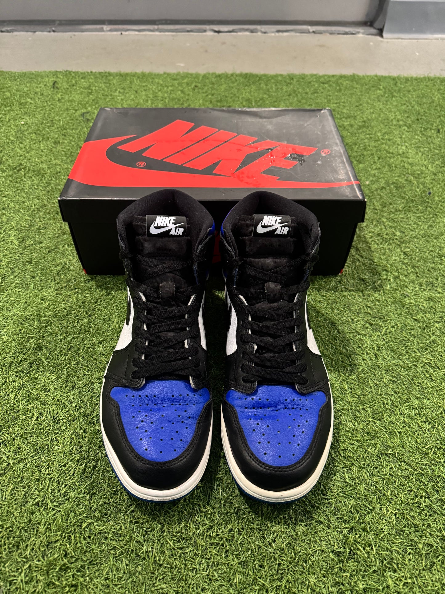 Jordan 1 Royal Toe (10)