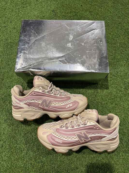 New Balance 1000 JFG When Things Were Pure Pink Mink (10)