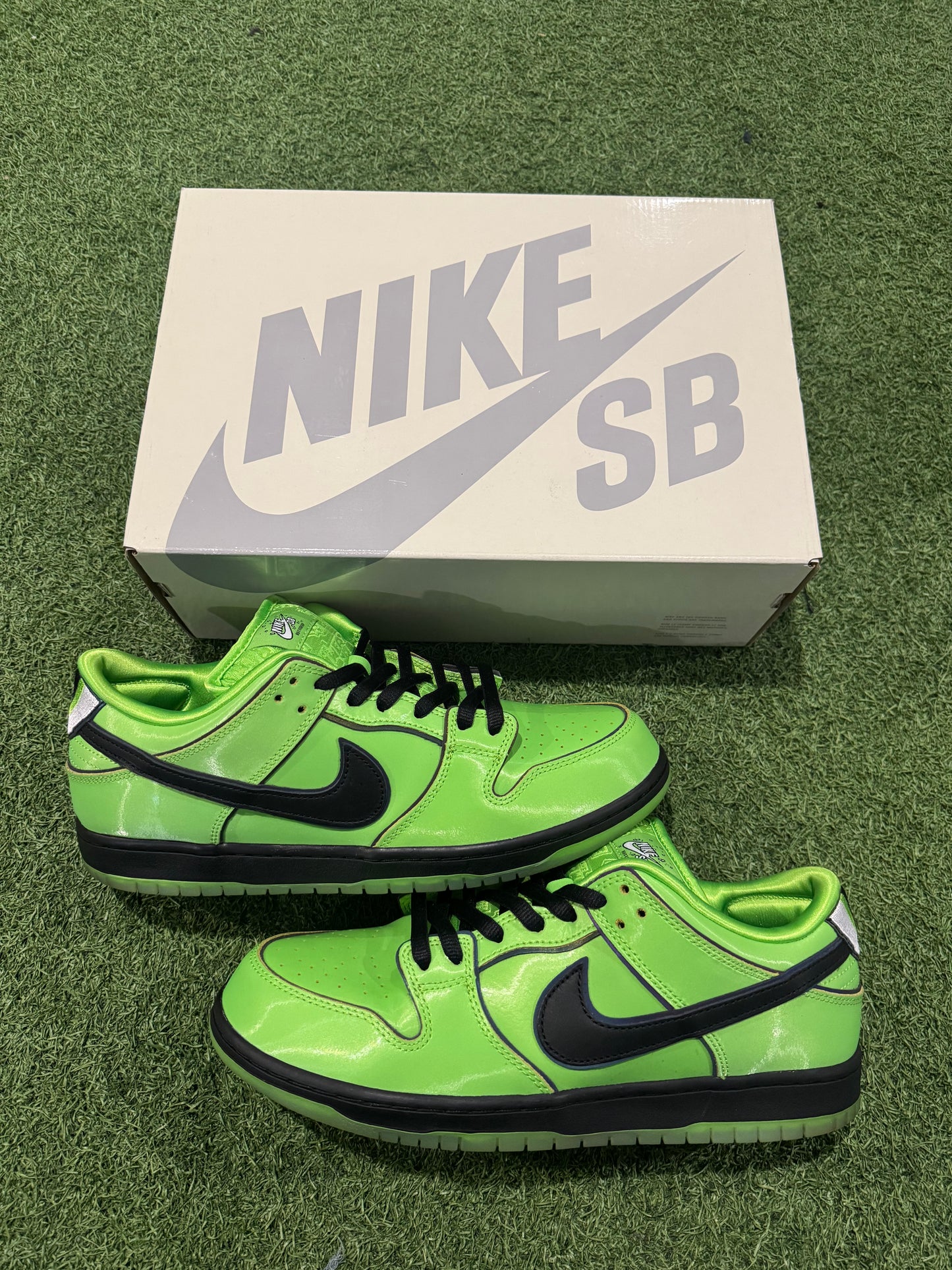 Dunk Low SB Powerpuff Girls Buttercup (11)