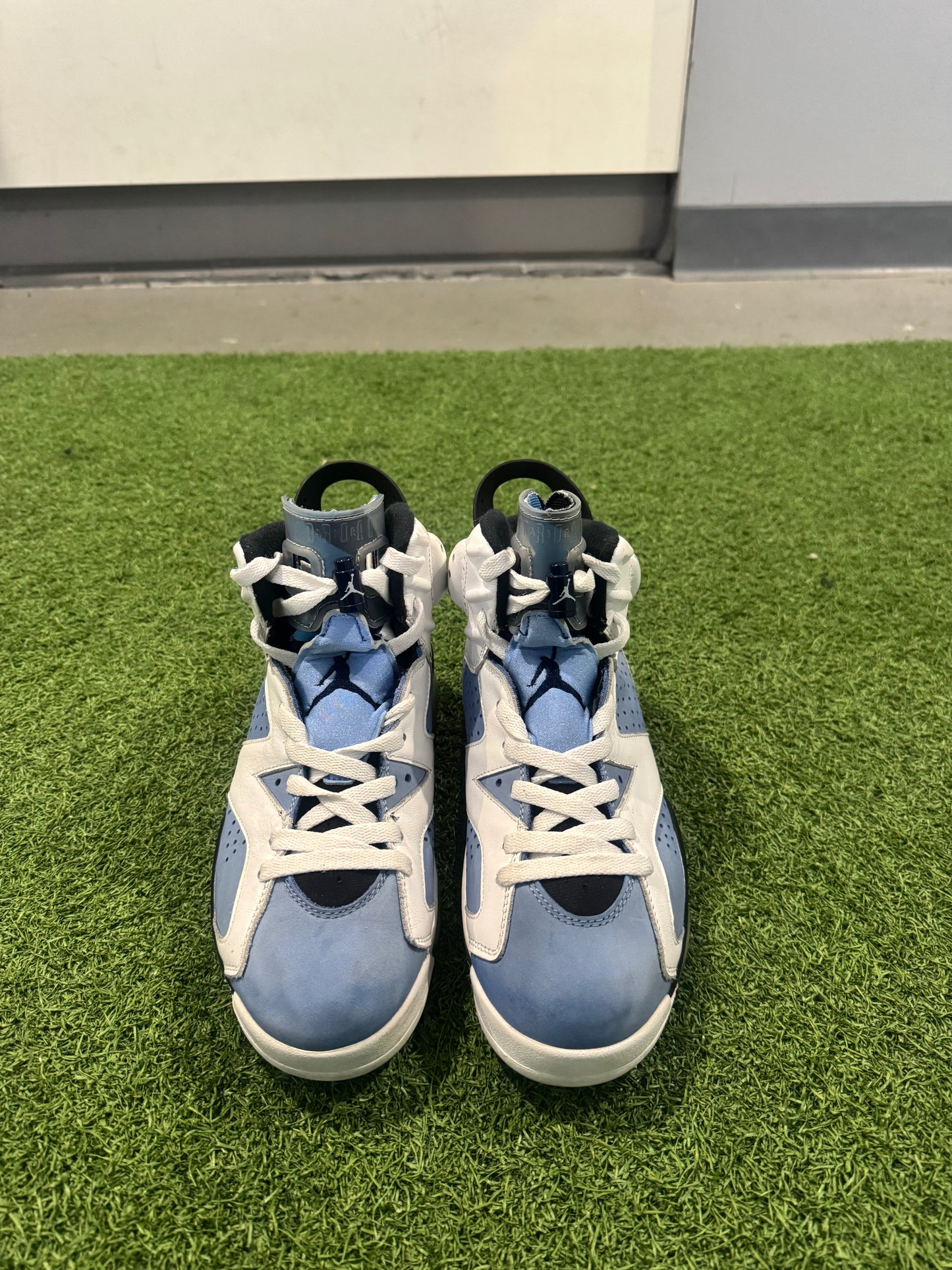 Jordan 6 UNC (9)