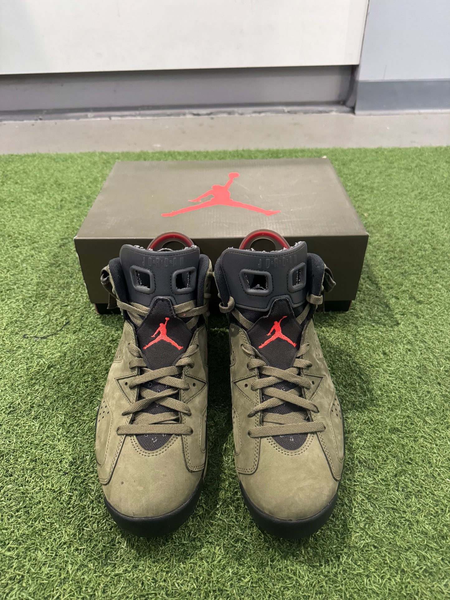Jordan 6 Travis Scott Olive (10)