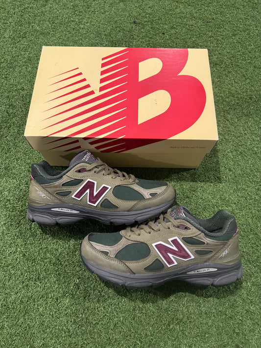 New Balance 990v3 Teddy Santis Green Purple (7)