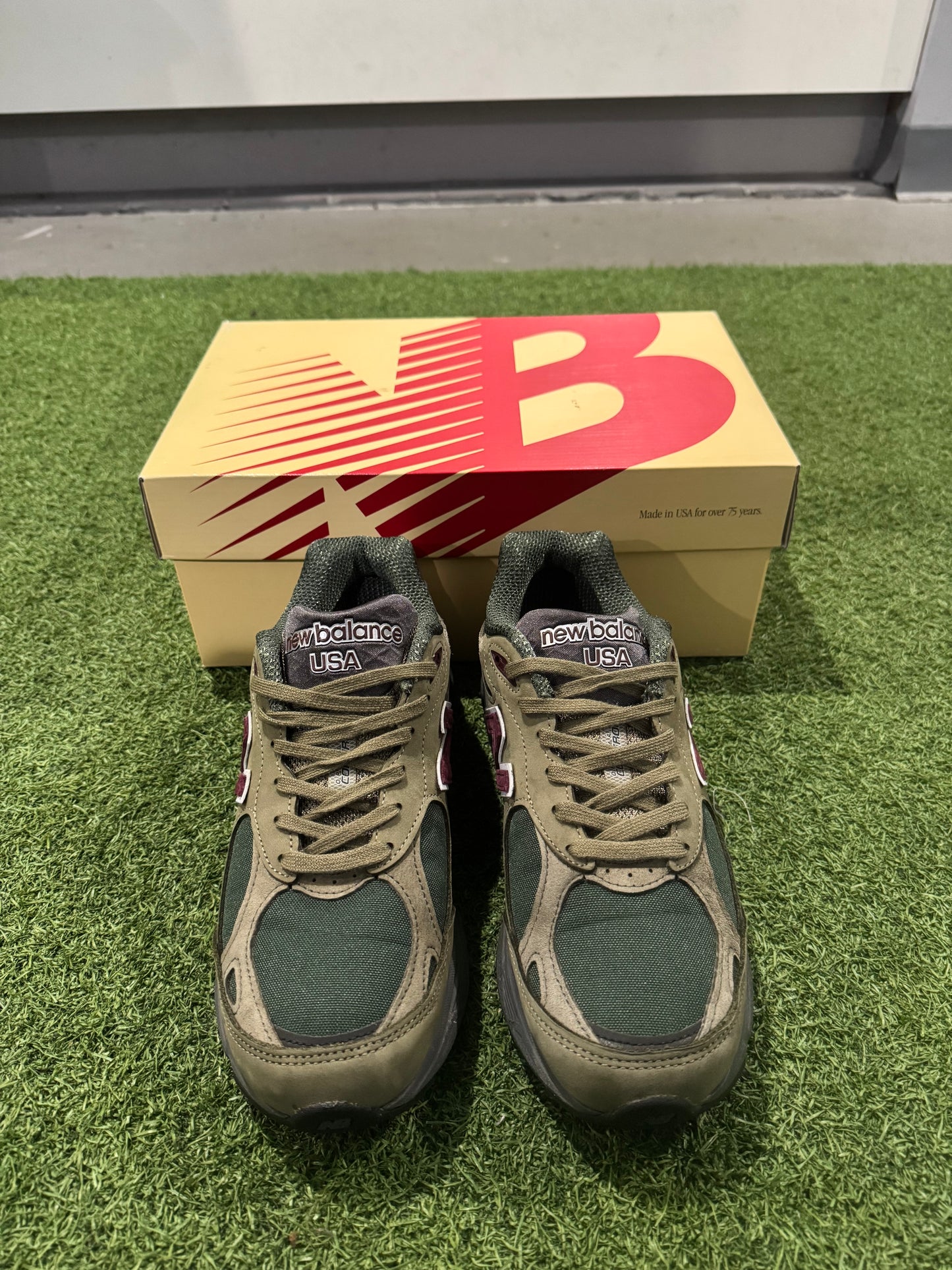 New Balance 990v3 Teddy Santis Green Purple (7)