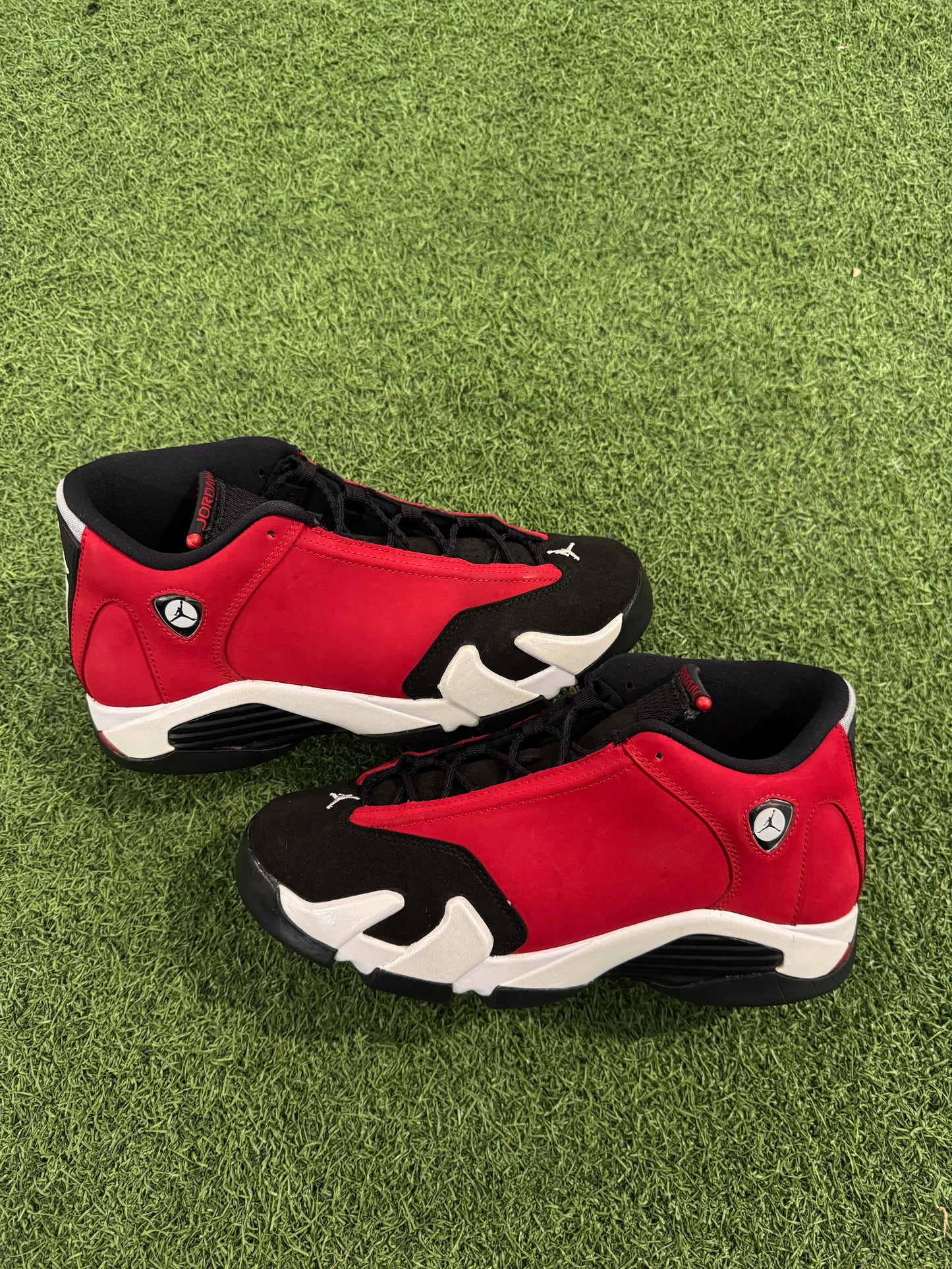 Jordan 14 Gym Red Toro (6Y)