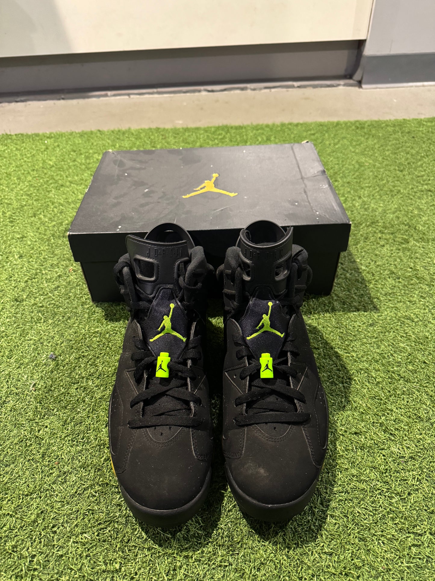 Jordan 6 Electric Green (10.5)