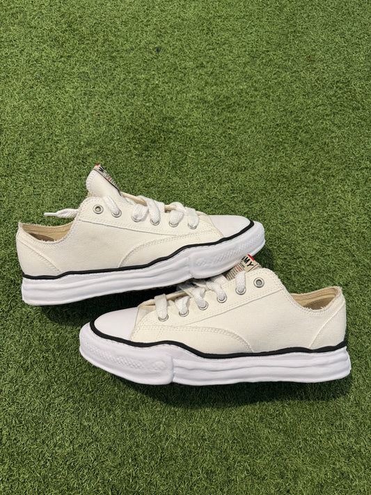Maison Mihara Peterson OG Canvas White (46EU)