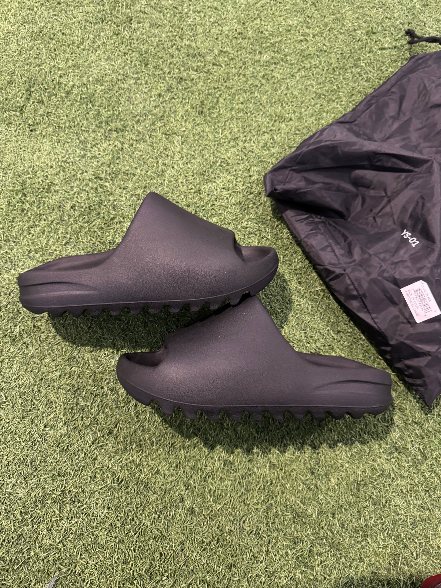 Yeezy YS-01 Slide Black (7)