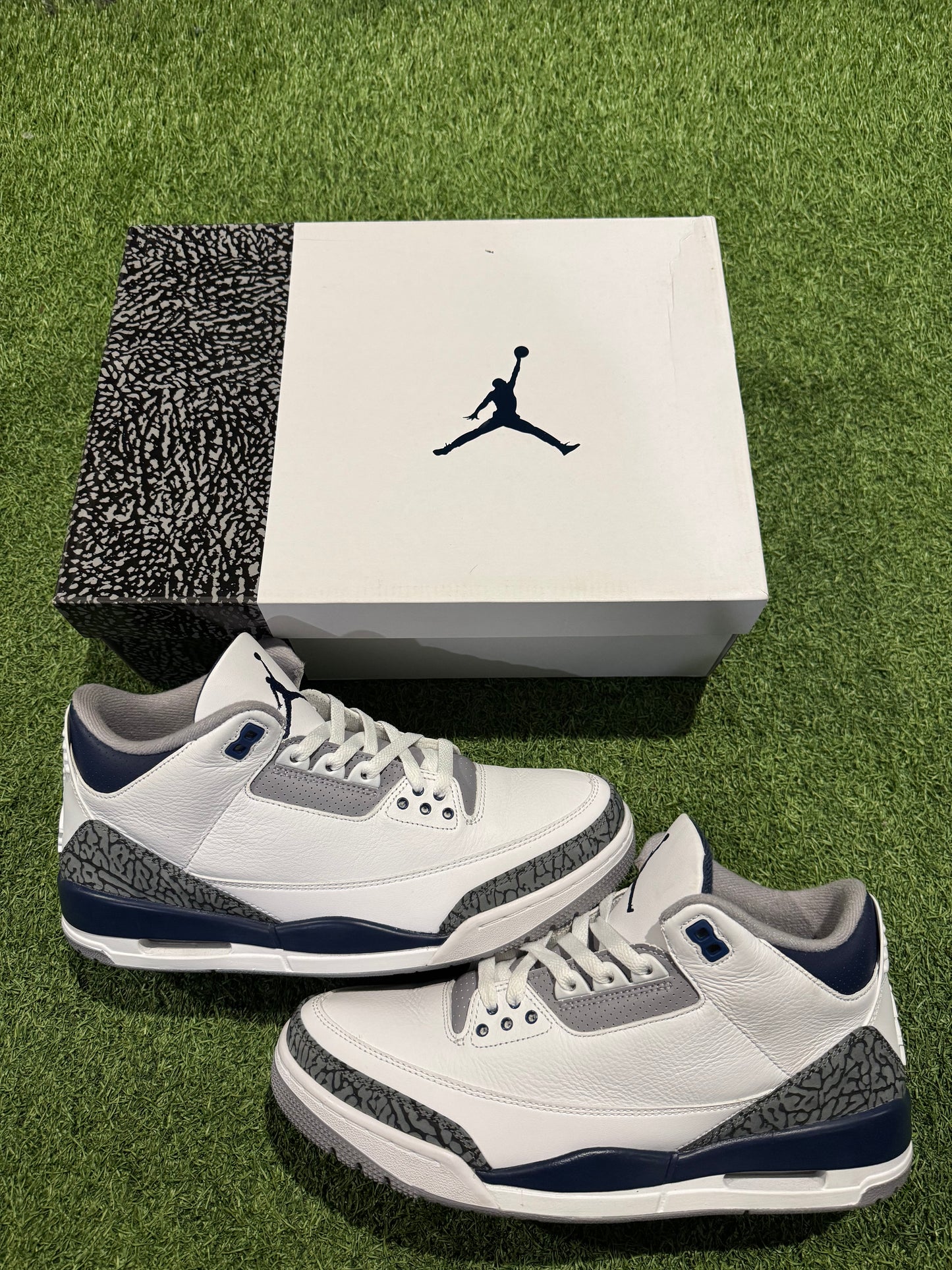 Jordan 3 Midnight Navy (10.5)