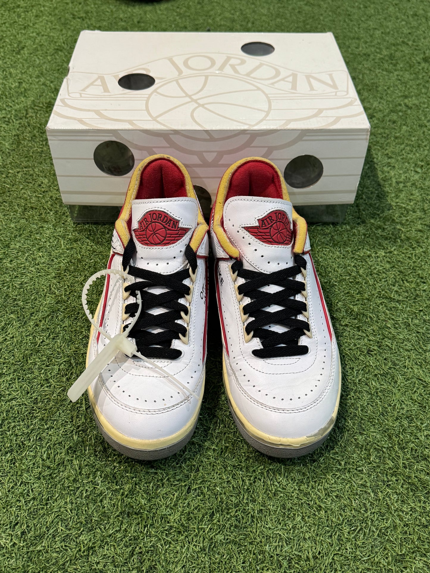 Jordan 2 Off-White Chicago (7)