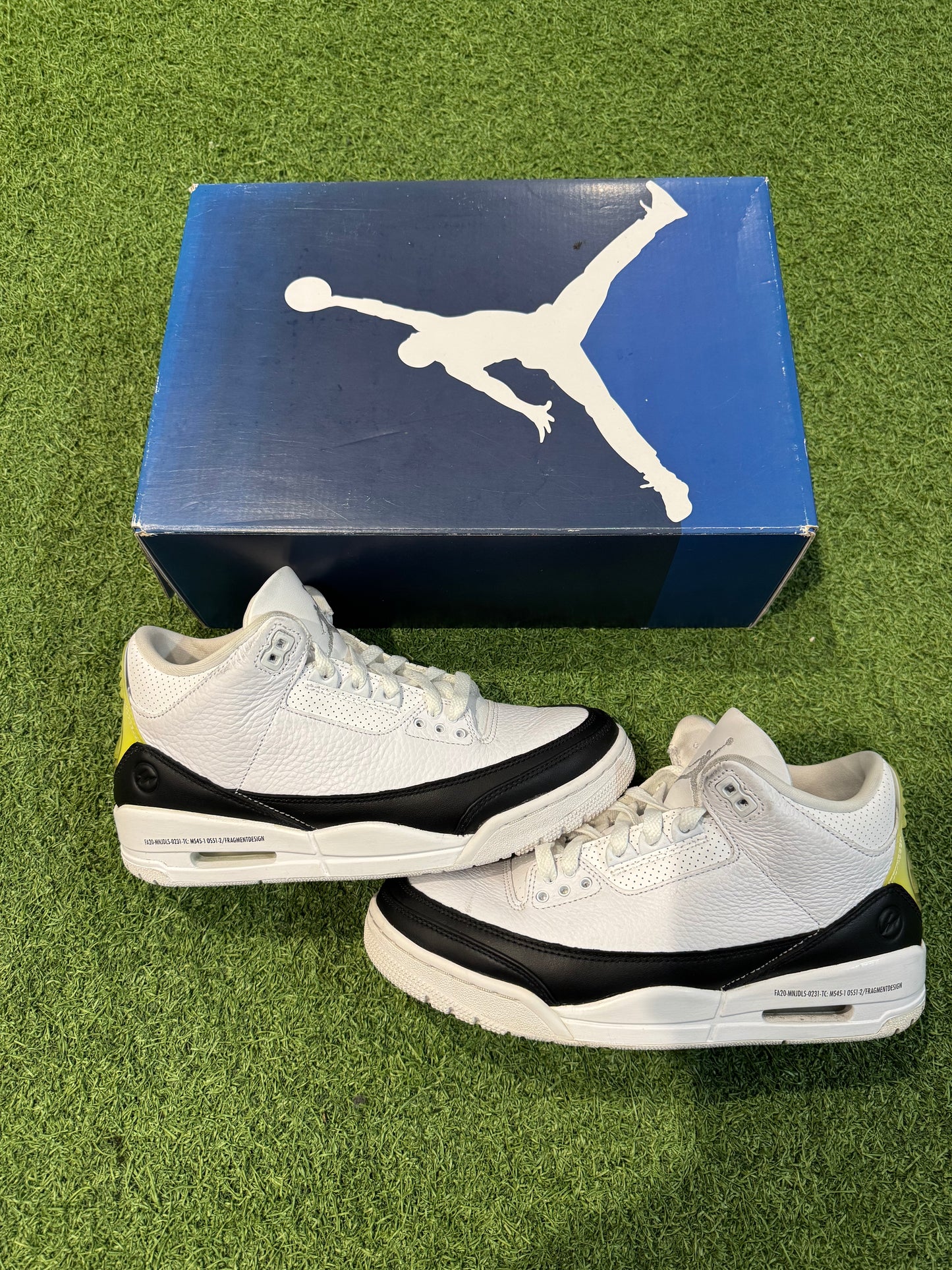 Jordan 3 Fragment (7)