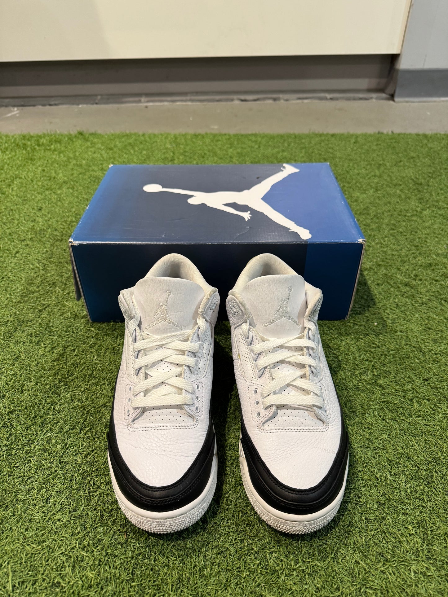 Jordan 3 Fragment (7)