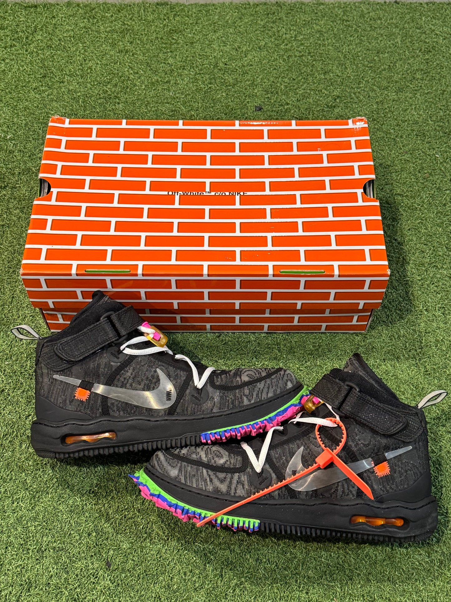 Air Force 1 Mid Off-White Black (10)