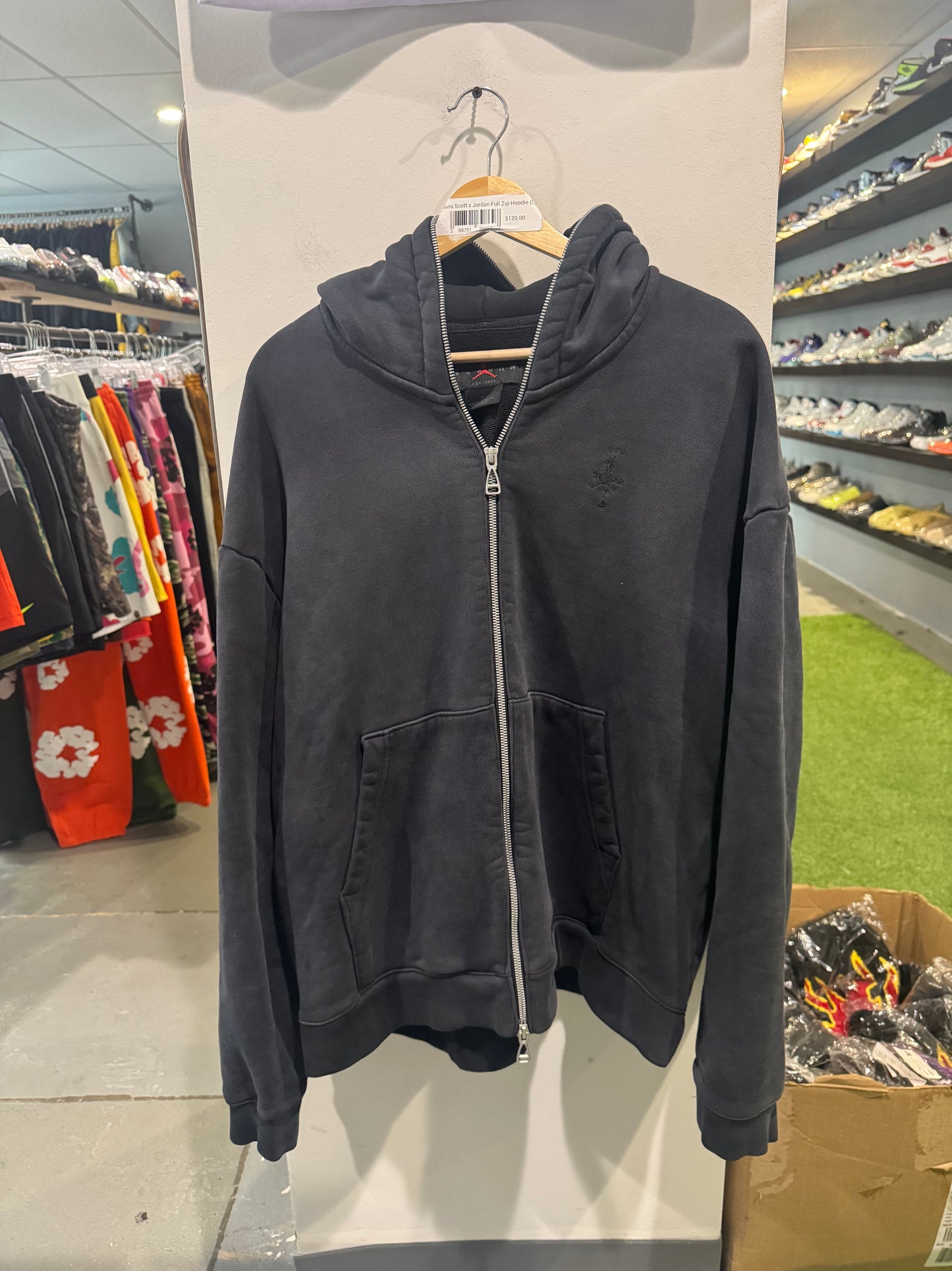 Travis Scott x Jordan Full Zip Hoodie (L)