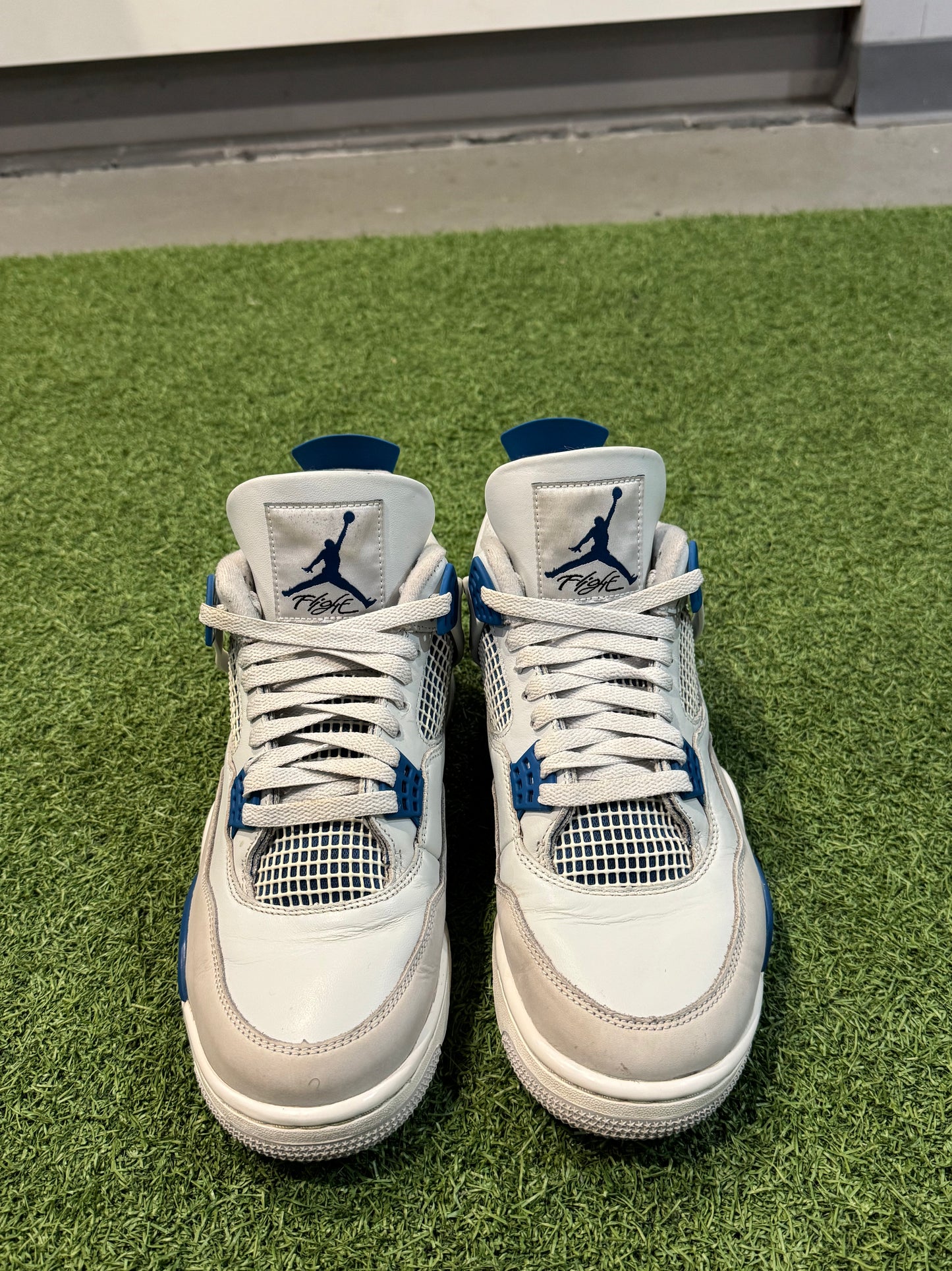 Jordan 4 Military Blue (11)