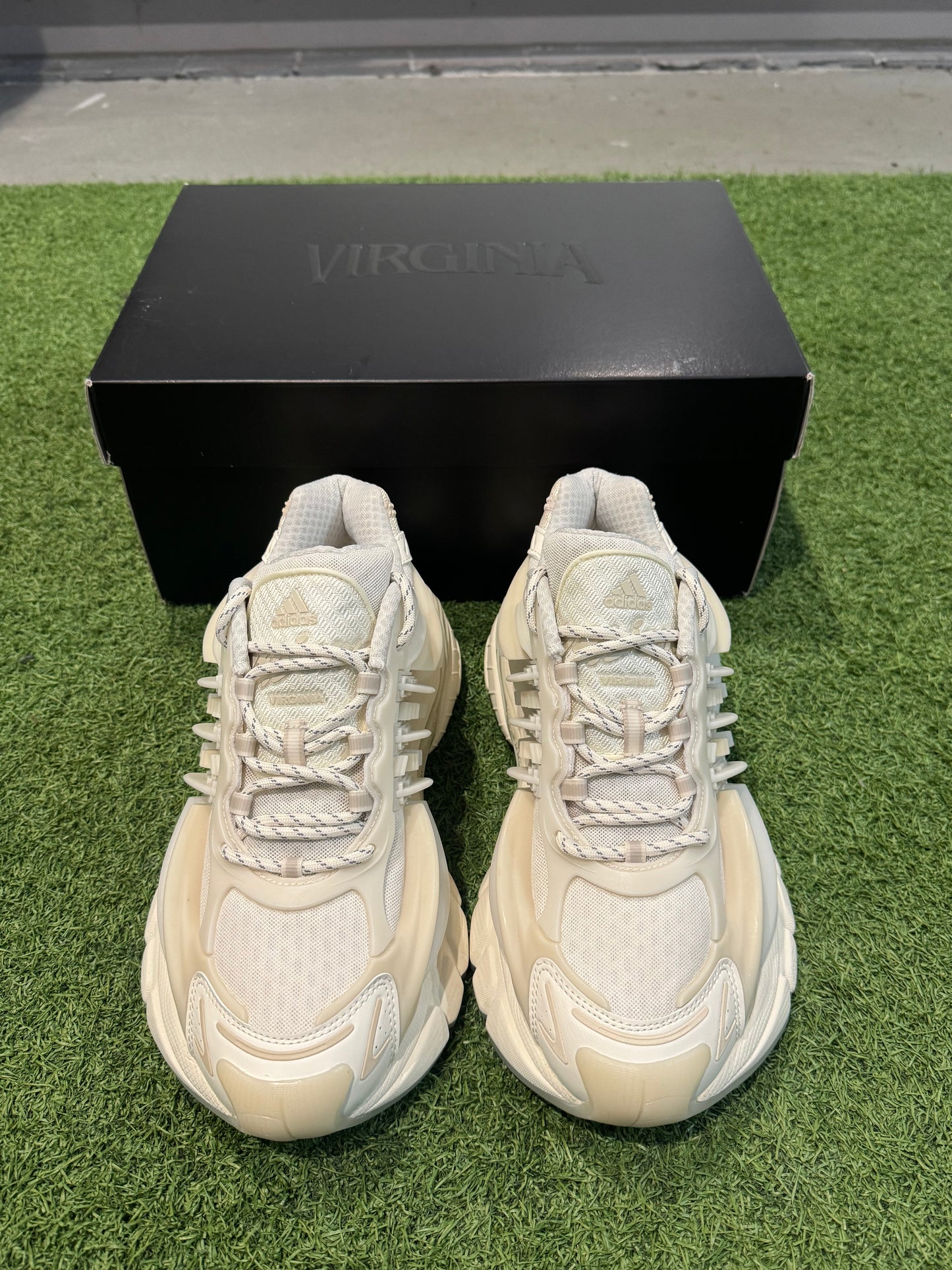 Adidas Adistar Jellyfish Pharrell Williams White (10)