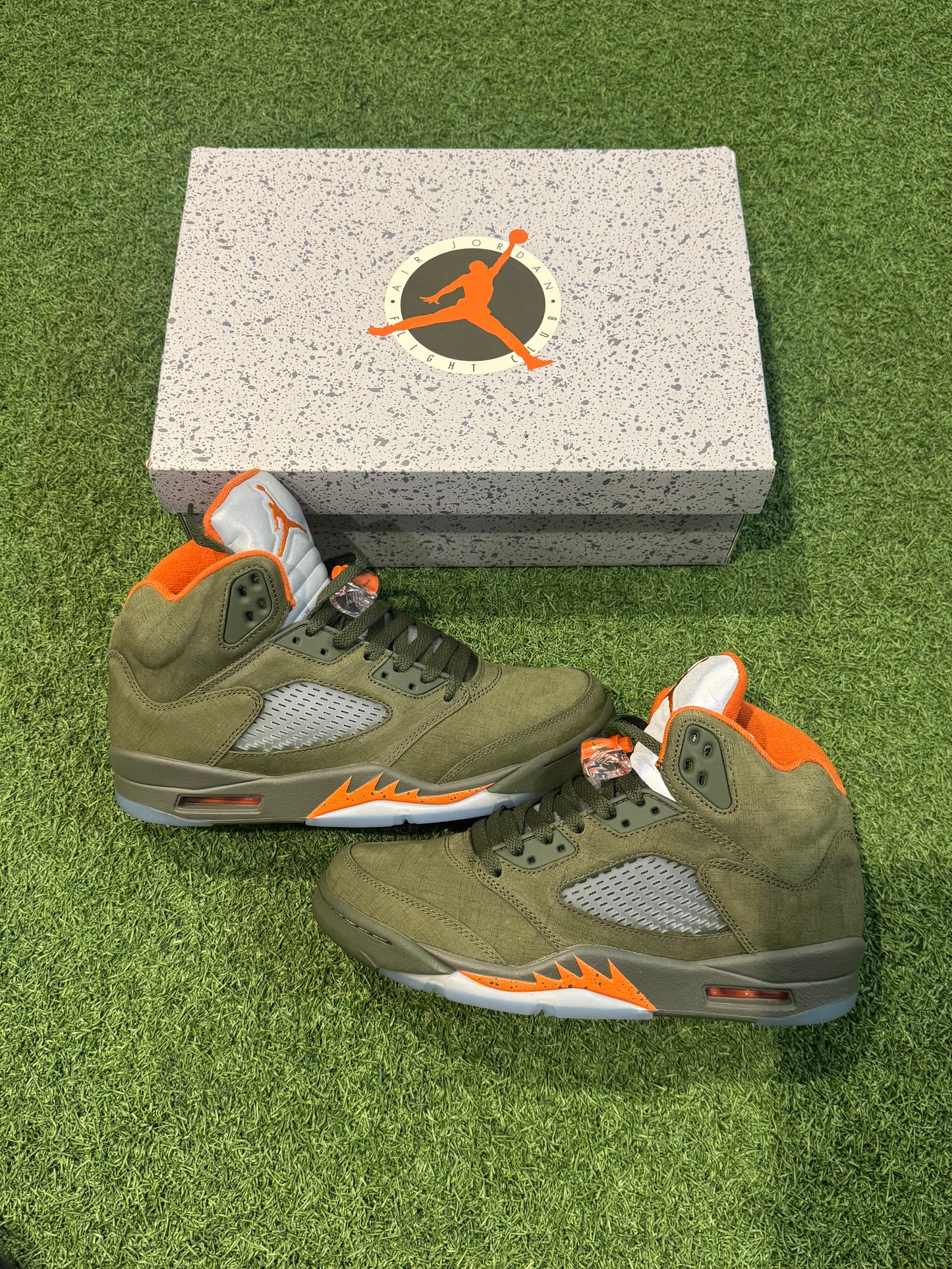 Jordan 5 Olive (8)