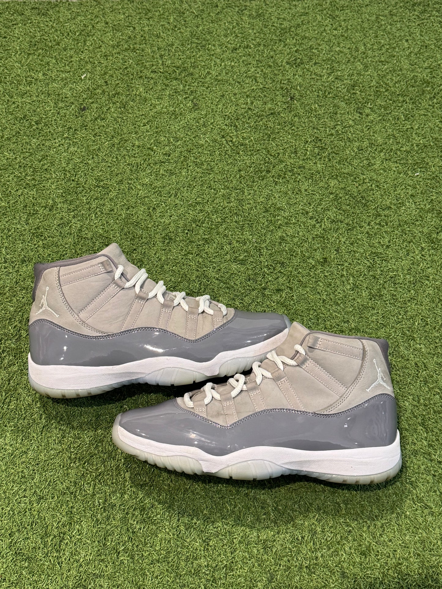 Jordan 11 Cool Grey (10.5)
