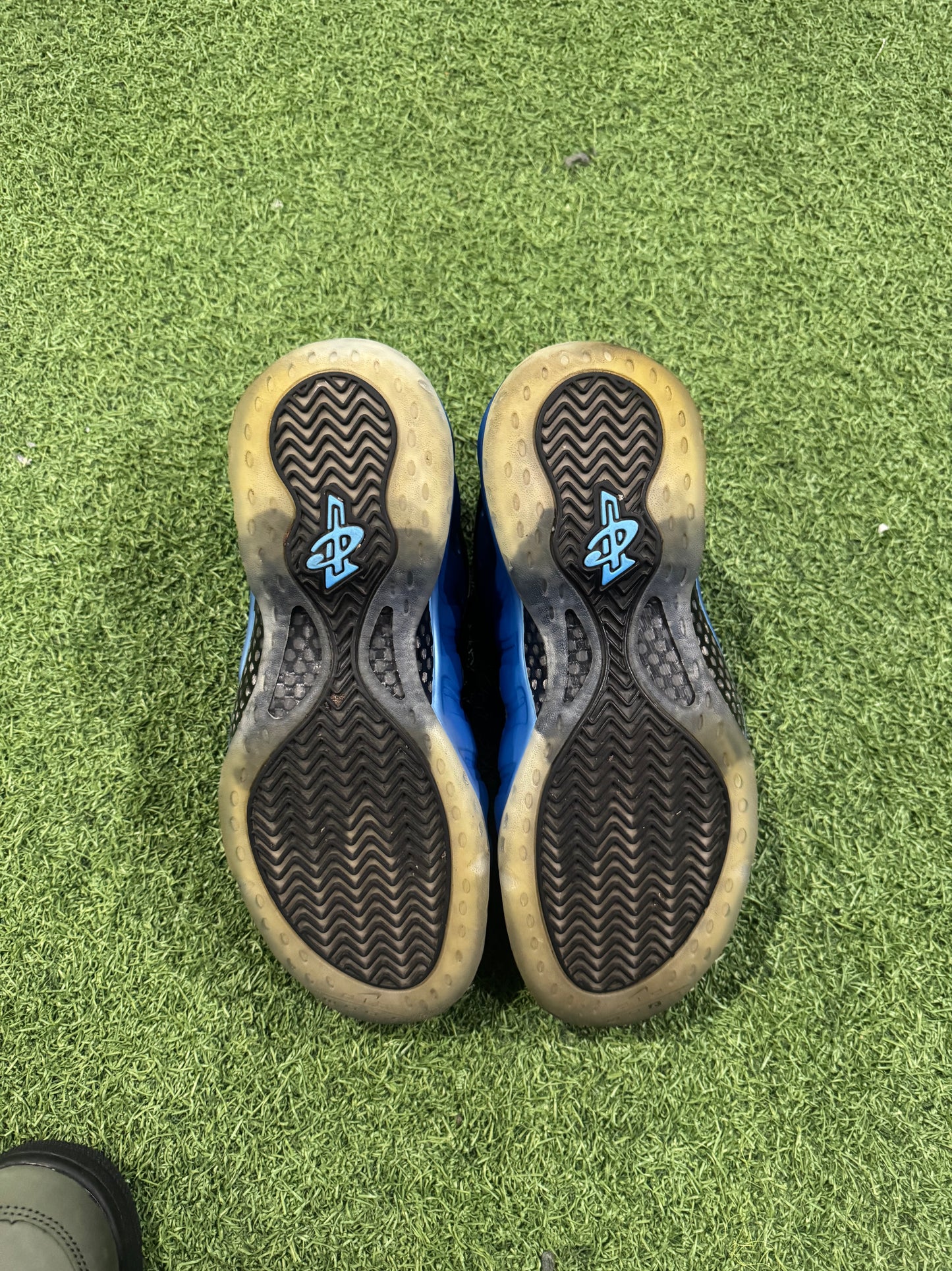 Nike Foamposite University Blue (8.5)