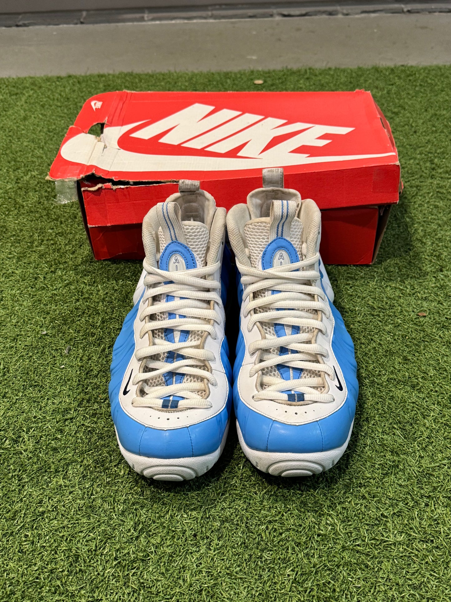 Nike Foamposite University Blue (10.5)